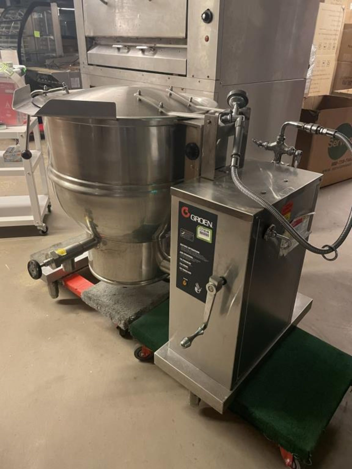 Groen DEE/4t-40 40Gal. Steam Jacketed Tilting Kettle - Image 2 of 6