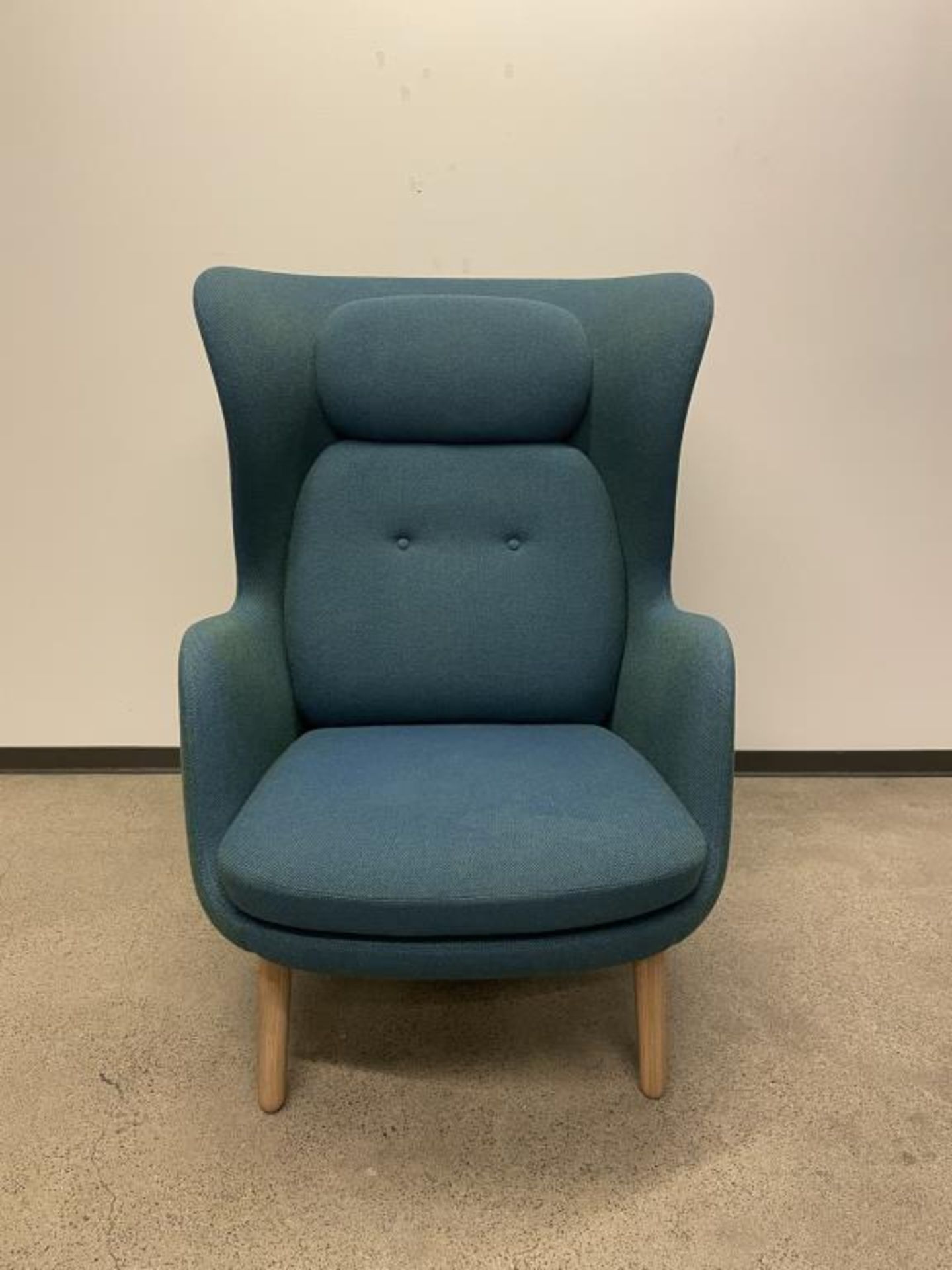 Fritz Hansen, Hayon Ro Lounge Chair - Image 4 of 7