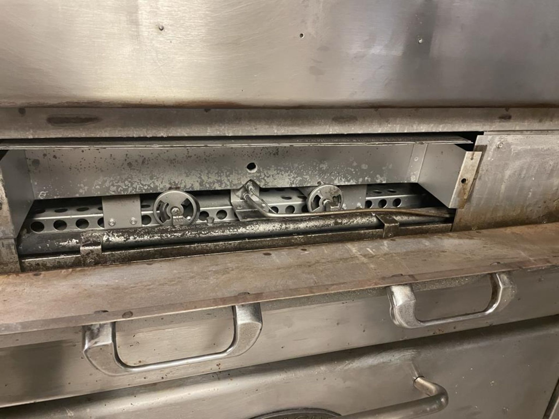 Montague 23P-2 Gas Deck-Type Pizza Bake Oven - Image 6 of 7