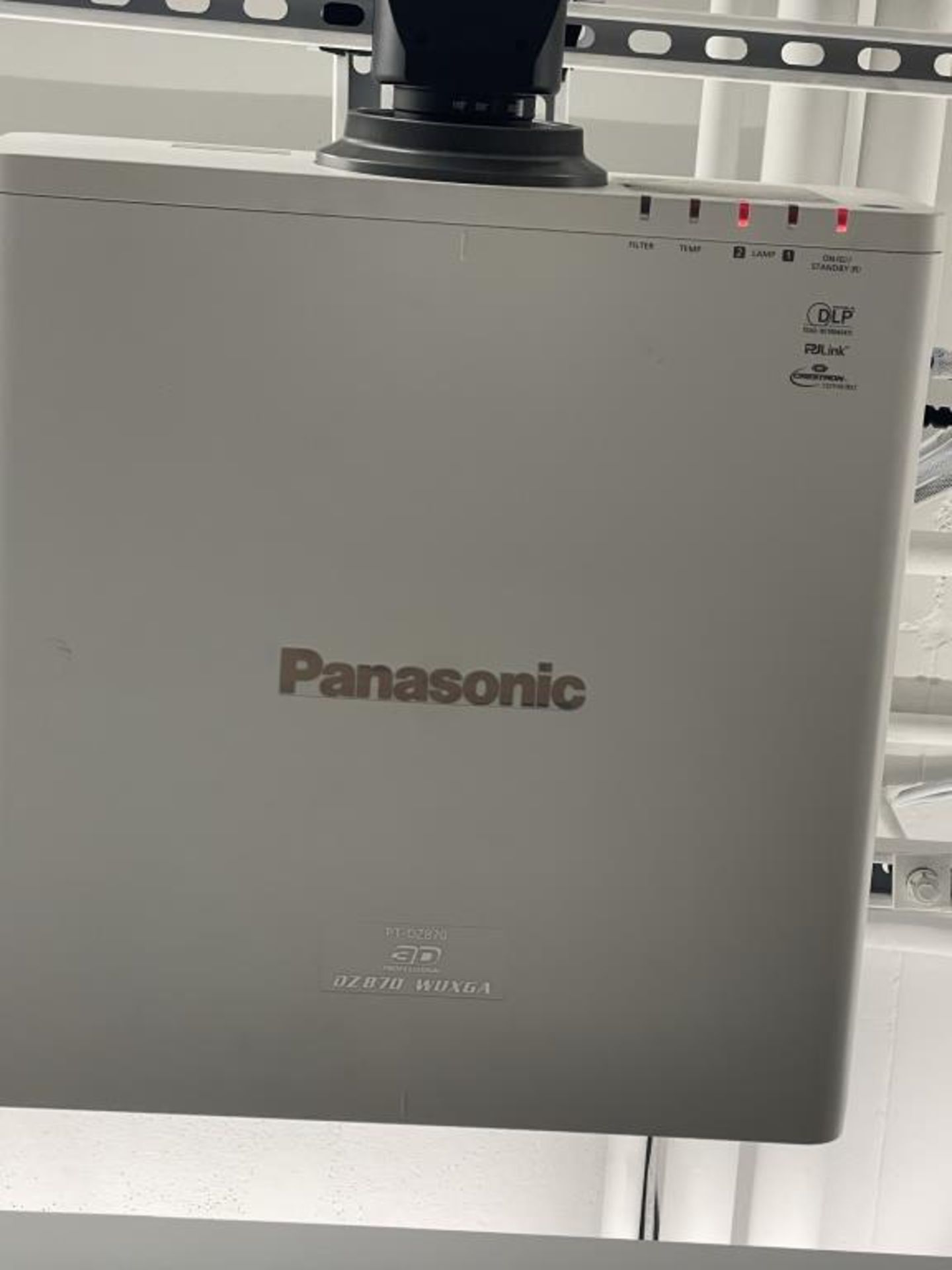 Panasonic PT-DZ870 3D Projector w/ ET-DLE030 Lens - Image 3 of 5