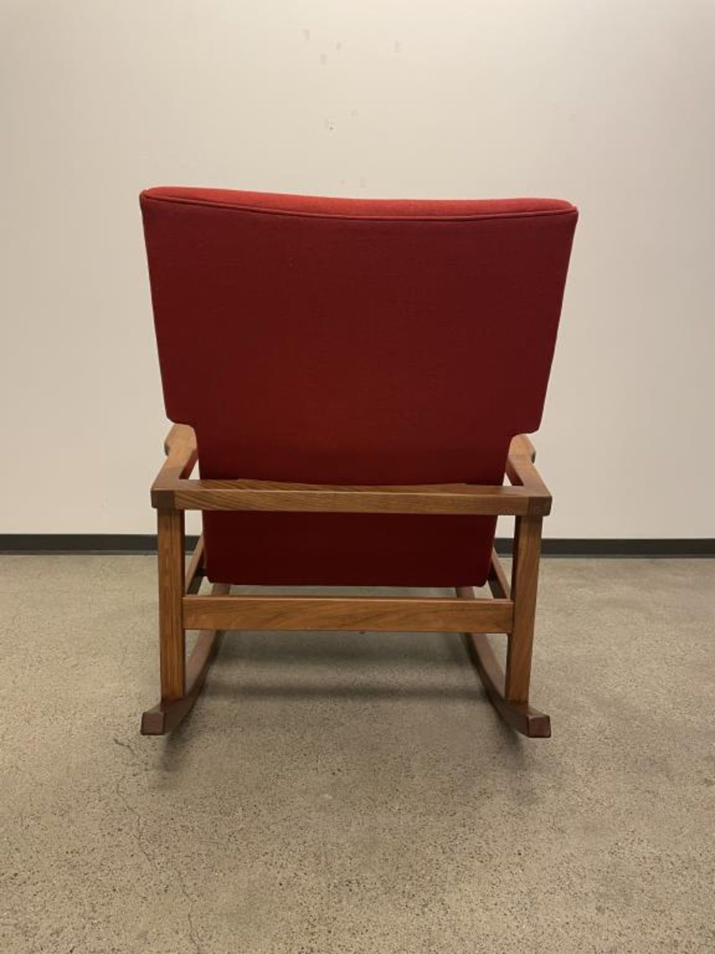 (2qty) DWR Risom Rocker Chair Walnut / Scarlet - Image 5 of 8