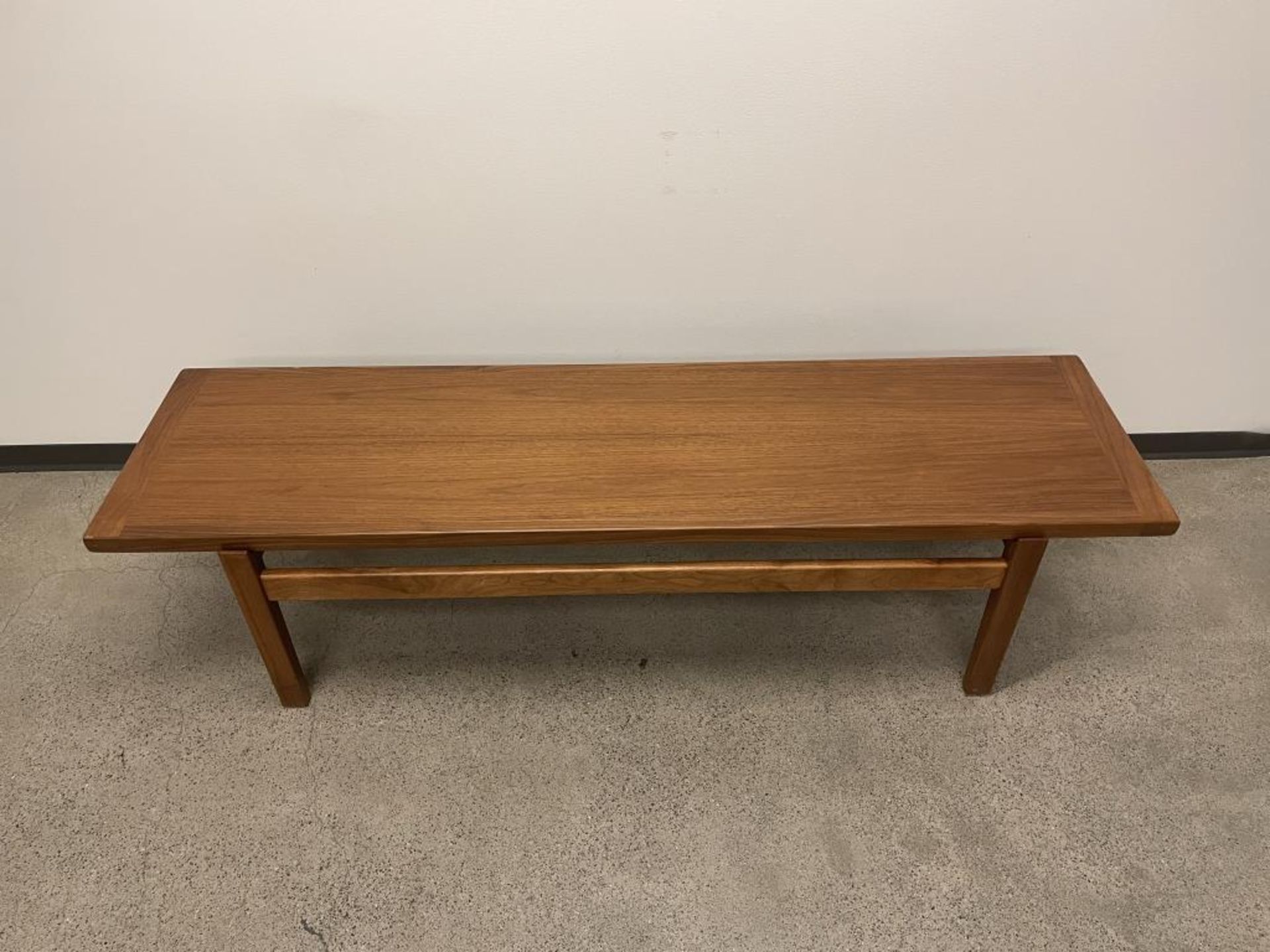 DWR Jens Bench - Image 2 of 8