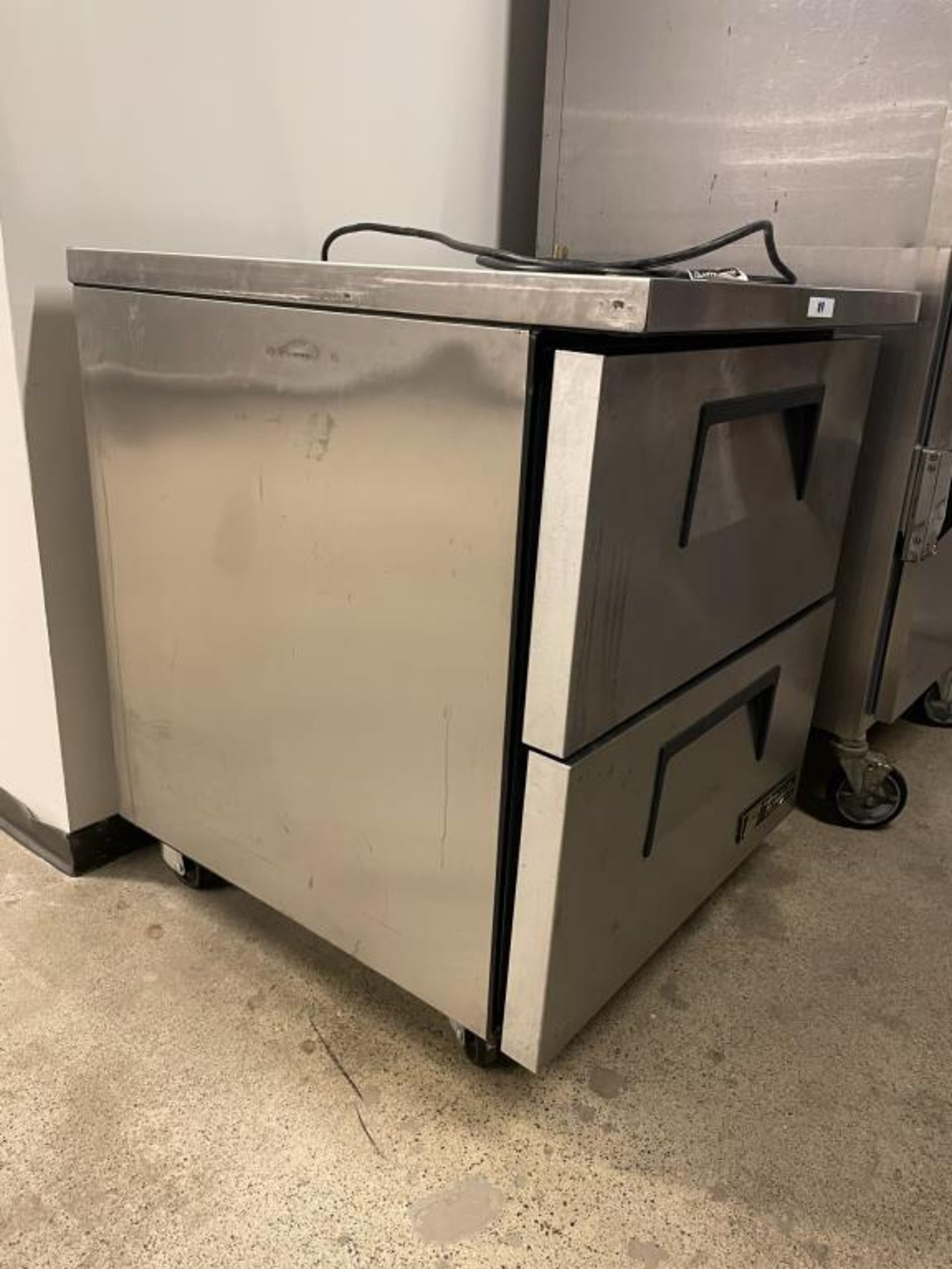 True TUC-27F SS Undercounter Freezer (2 Drawer) - Image 2 of 5