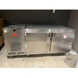 Utility pt-chr-50 Counter Height Two-Section Refrigerator