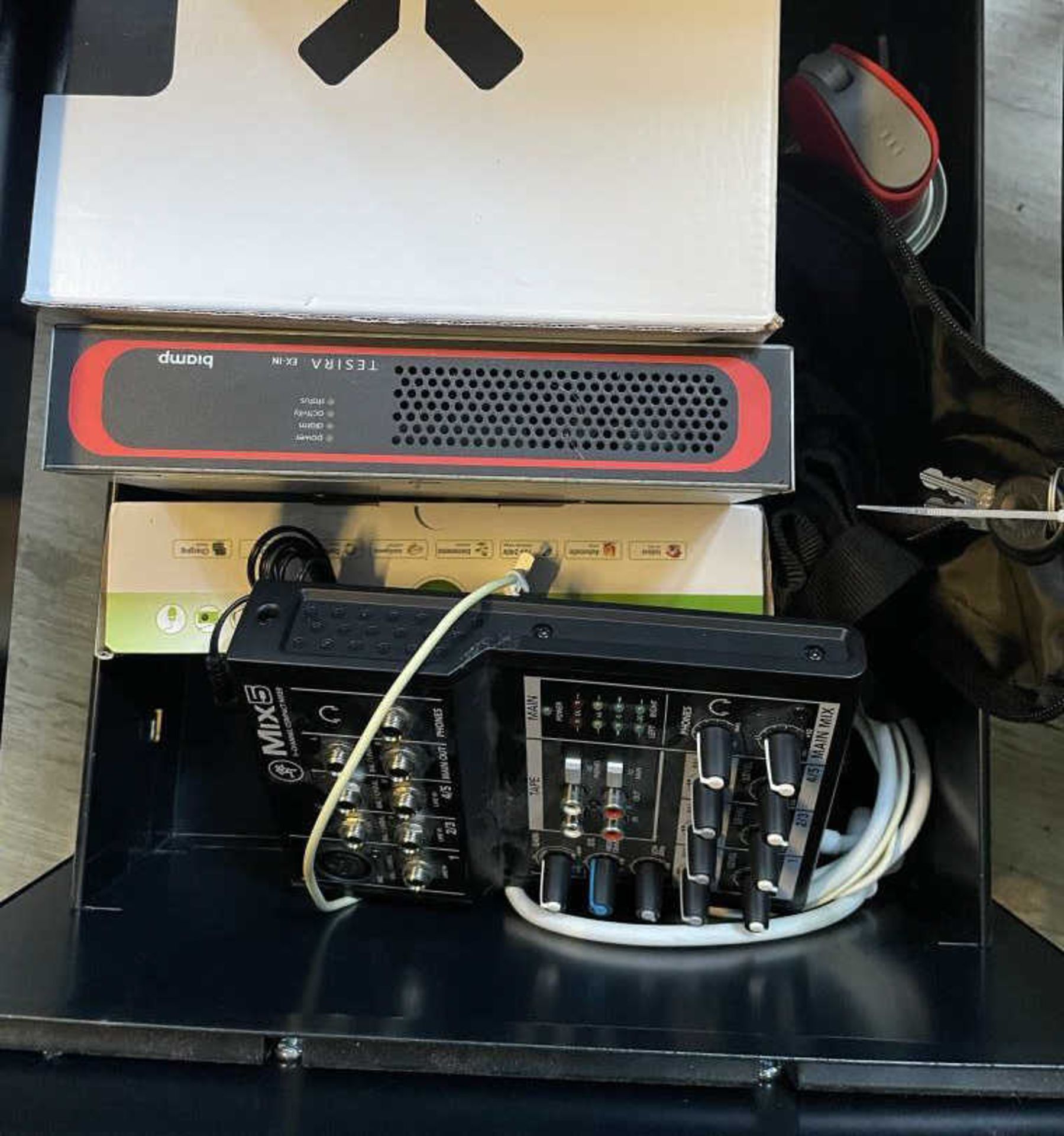 Complete Multi-Function Entertainment System (Audio/Video) - Image 19 of 31