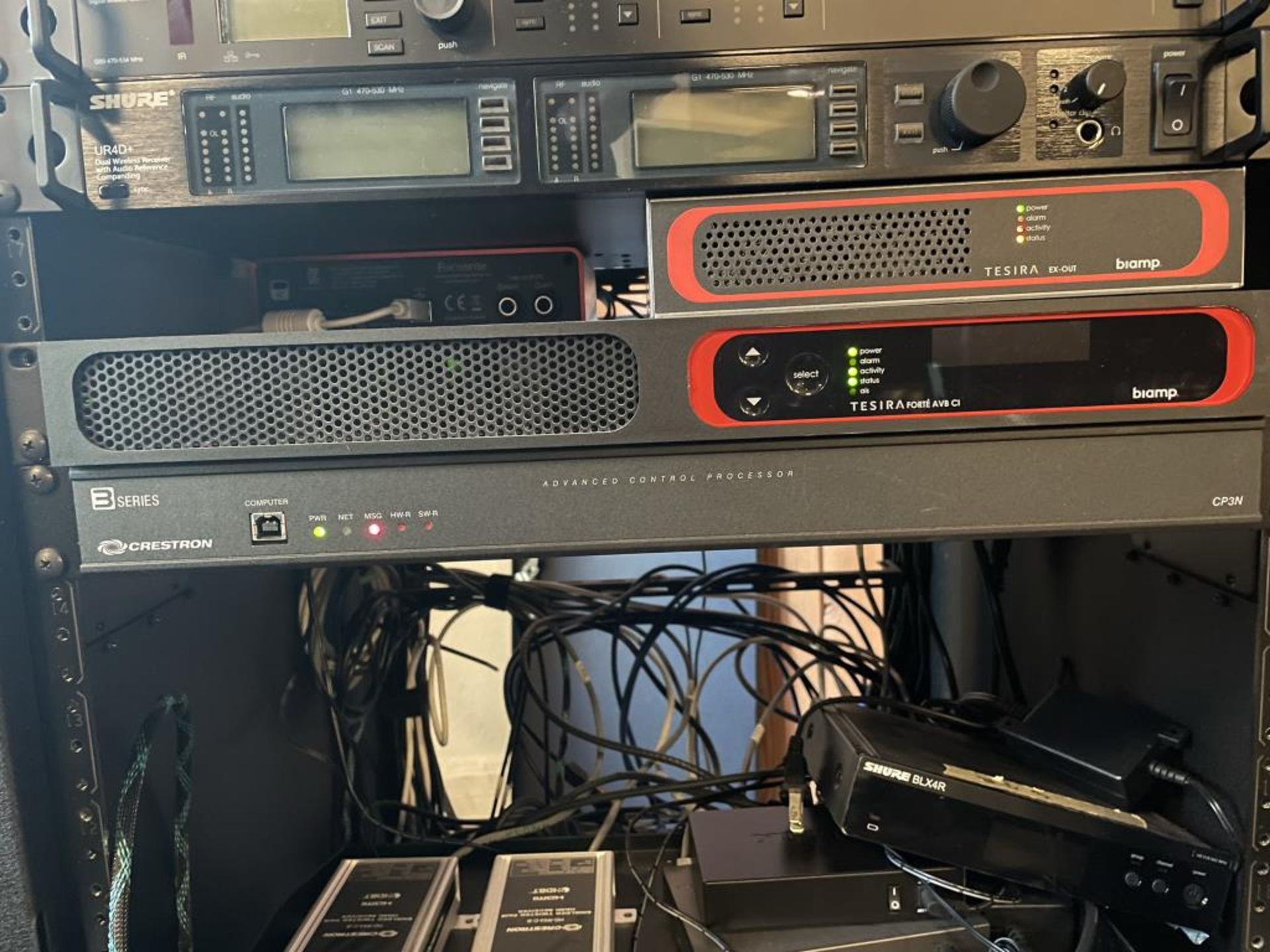 Complete Multi-Function Entertainment System (Audio/Video) - Image 9 of 31