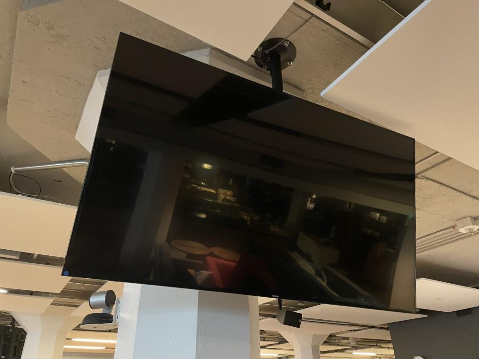 Samsung UN65J6300 65" 1080p Smart LED TV