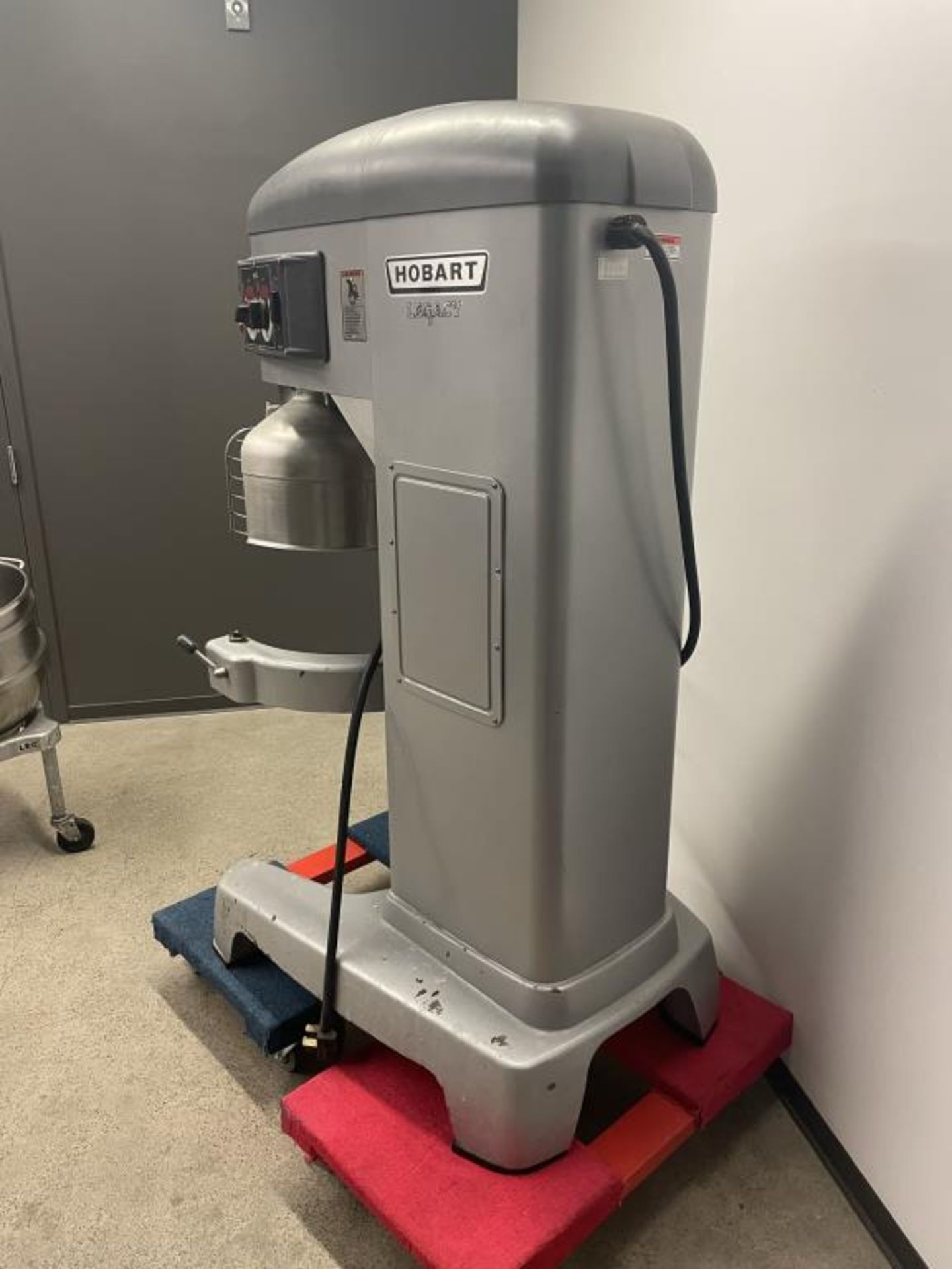 Hobart Legacy HL6621STD Legacy Floor Mixer w/ Accessories - Image 8 of 19