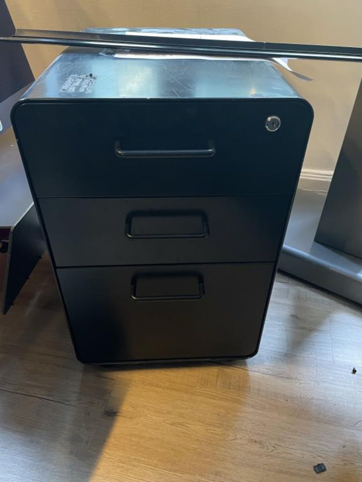 Complete Multi-Function Entertainment System (Audio/Video) - Image 18 of 31