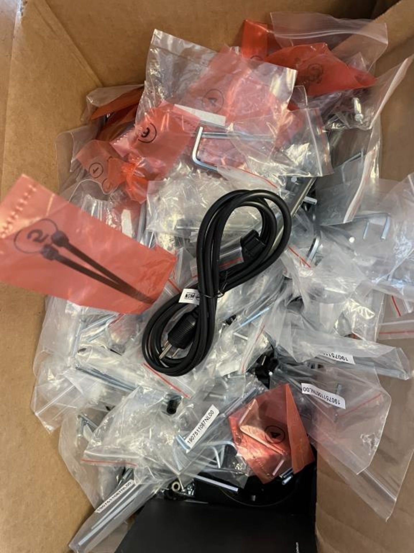 (200+) Humanscale M2.1 w/ M/Connect2 Monitor Arms - Image 12 of 13