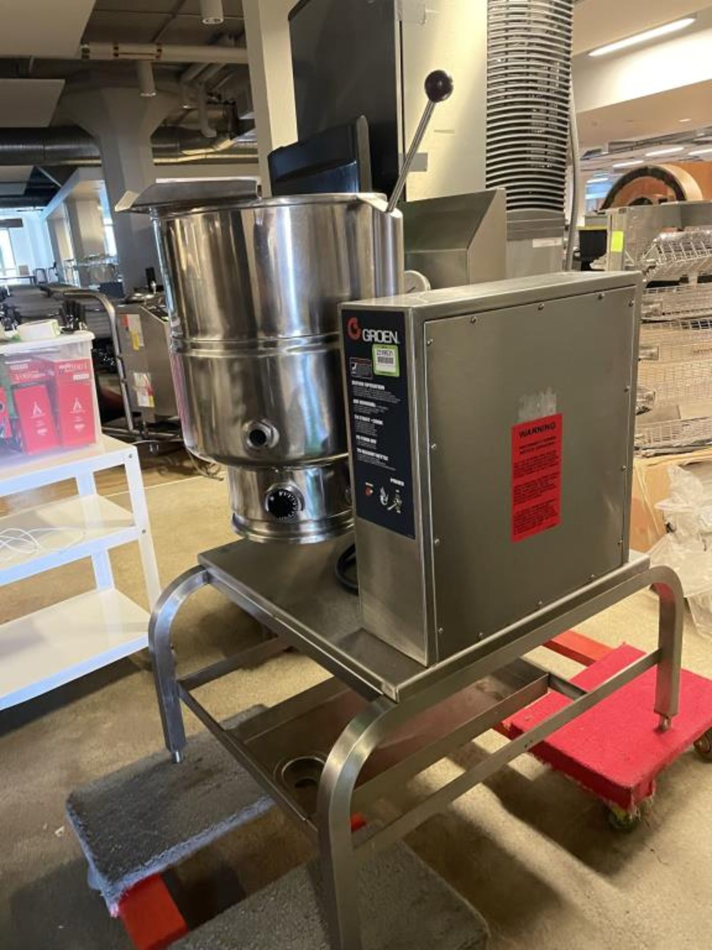 Groen TDC-48 Steam Jacketed Tilting Kettle - Image 4 of 7