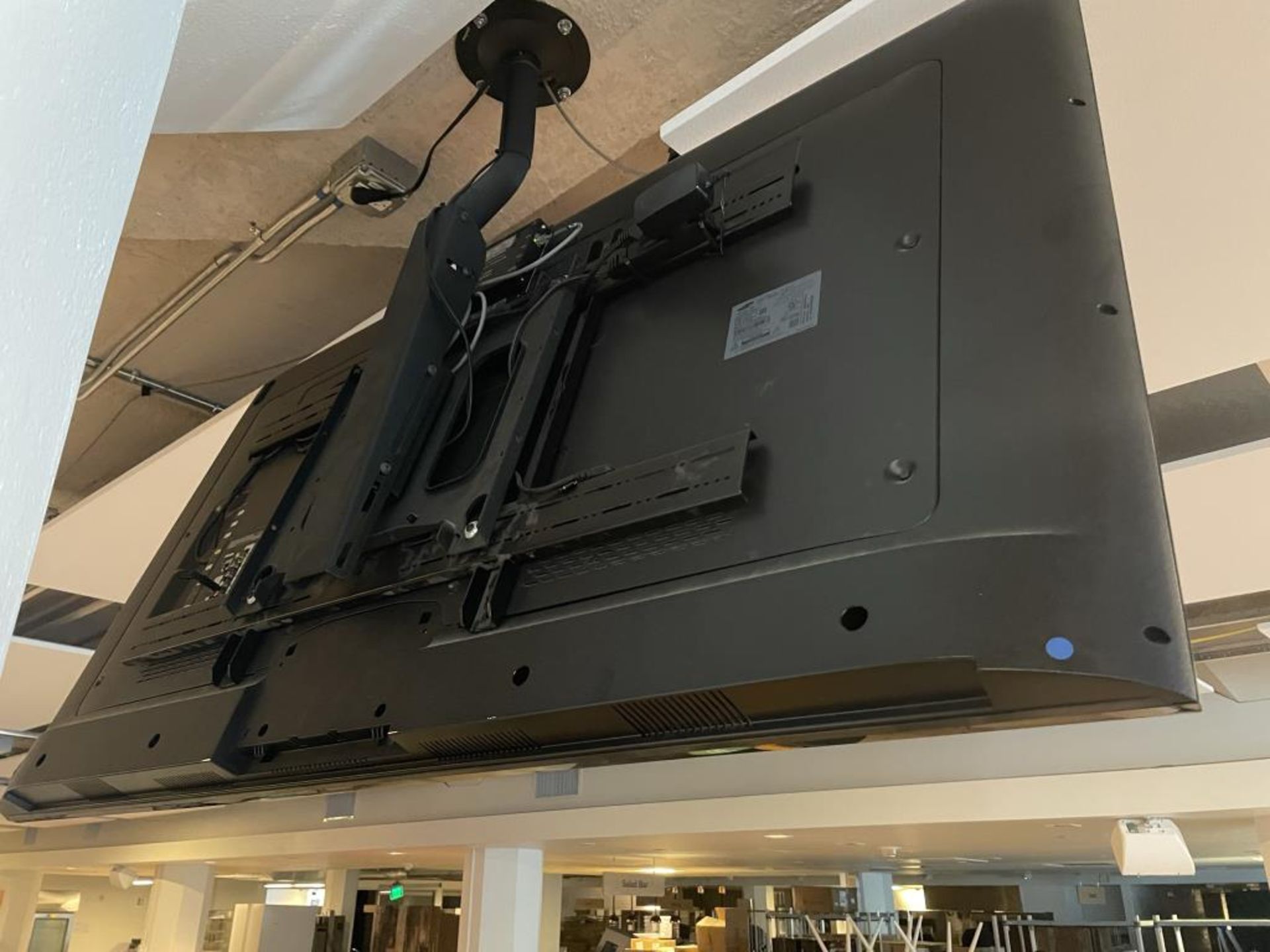 Samsung UN65J6300 65" 1080p Smart LED TV - Image 3 of 3