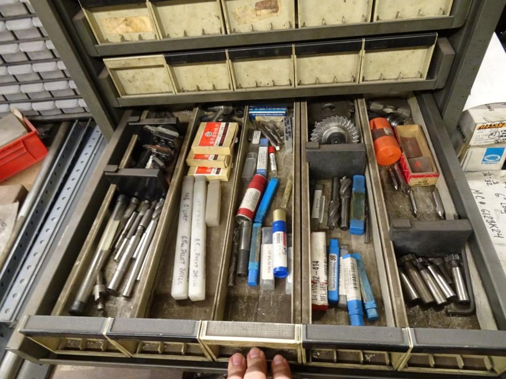 Bench, Cabinet and Contents - Image 4 of 9