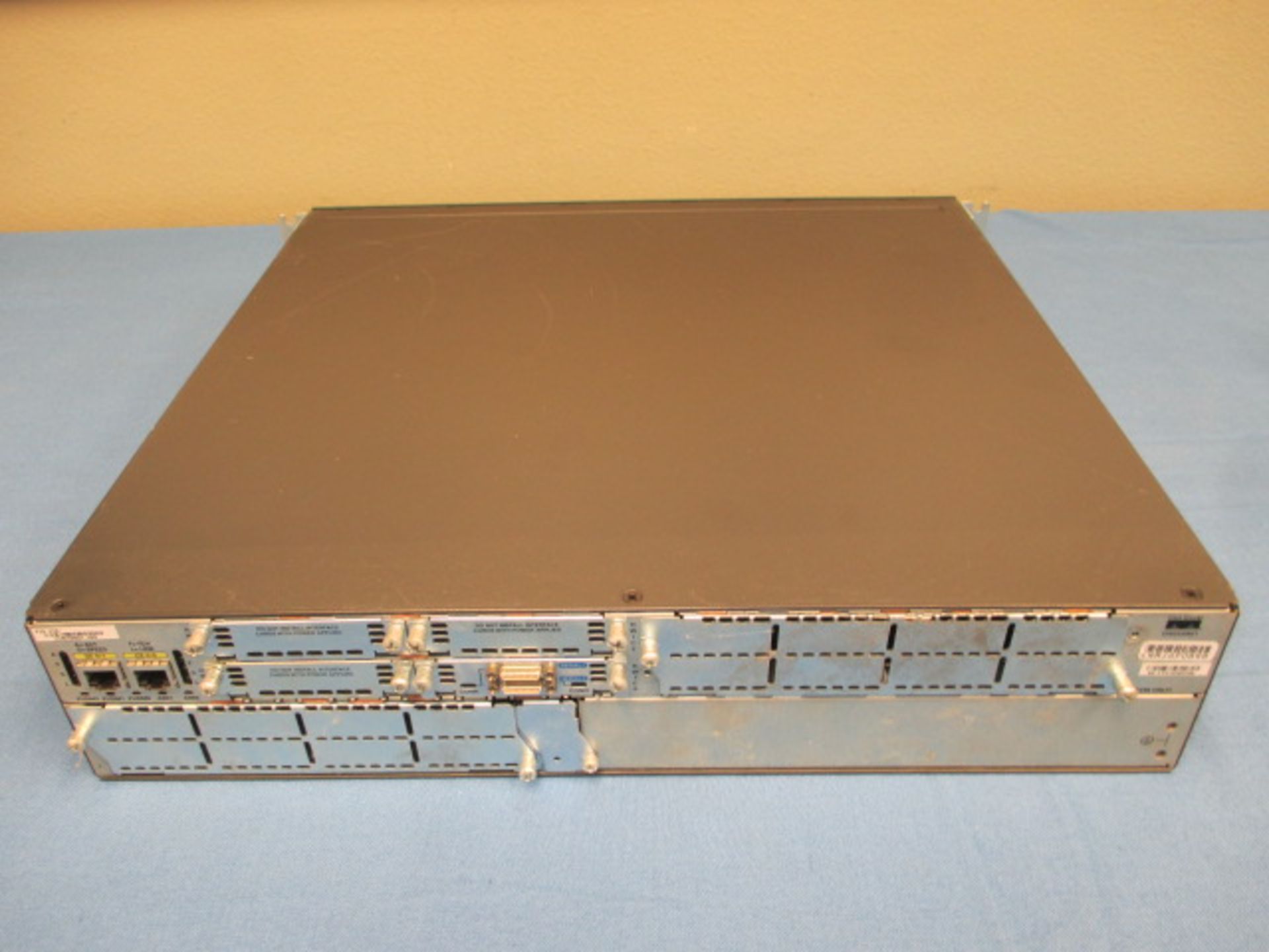Cisco Router - Image 3 of 3