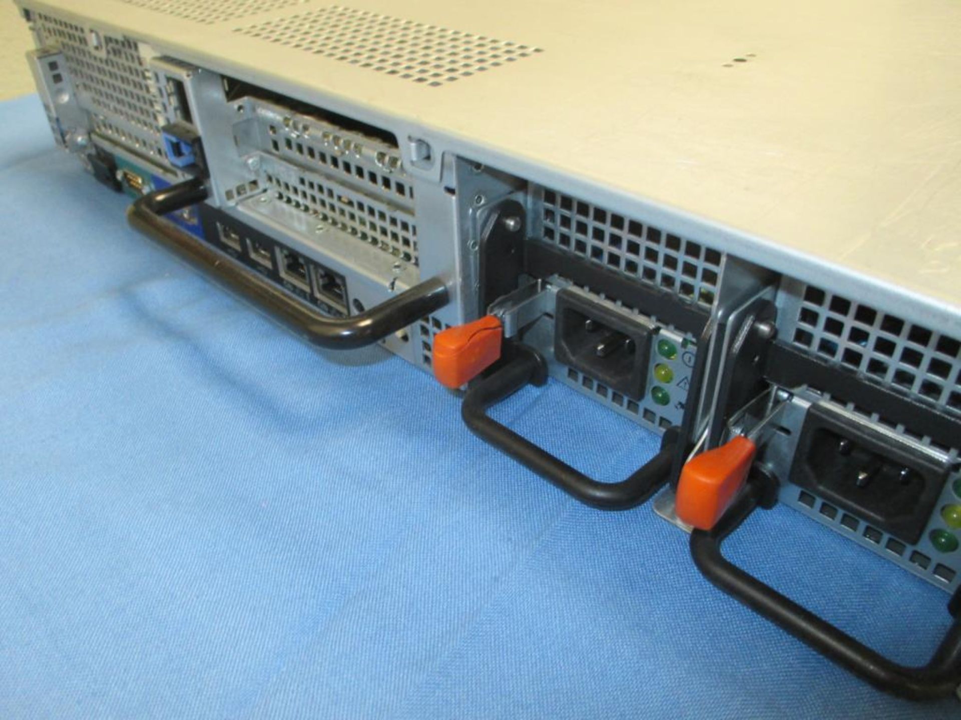 Dell PowerEdge 2970 Rack Server - Image 3 of 3