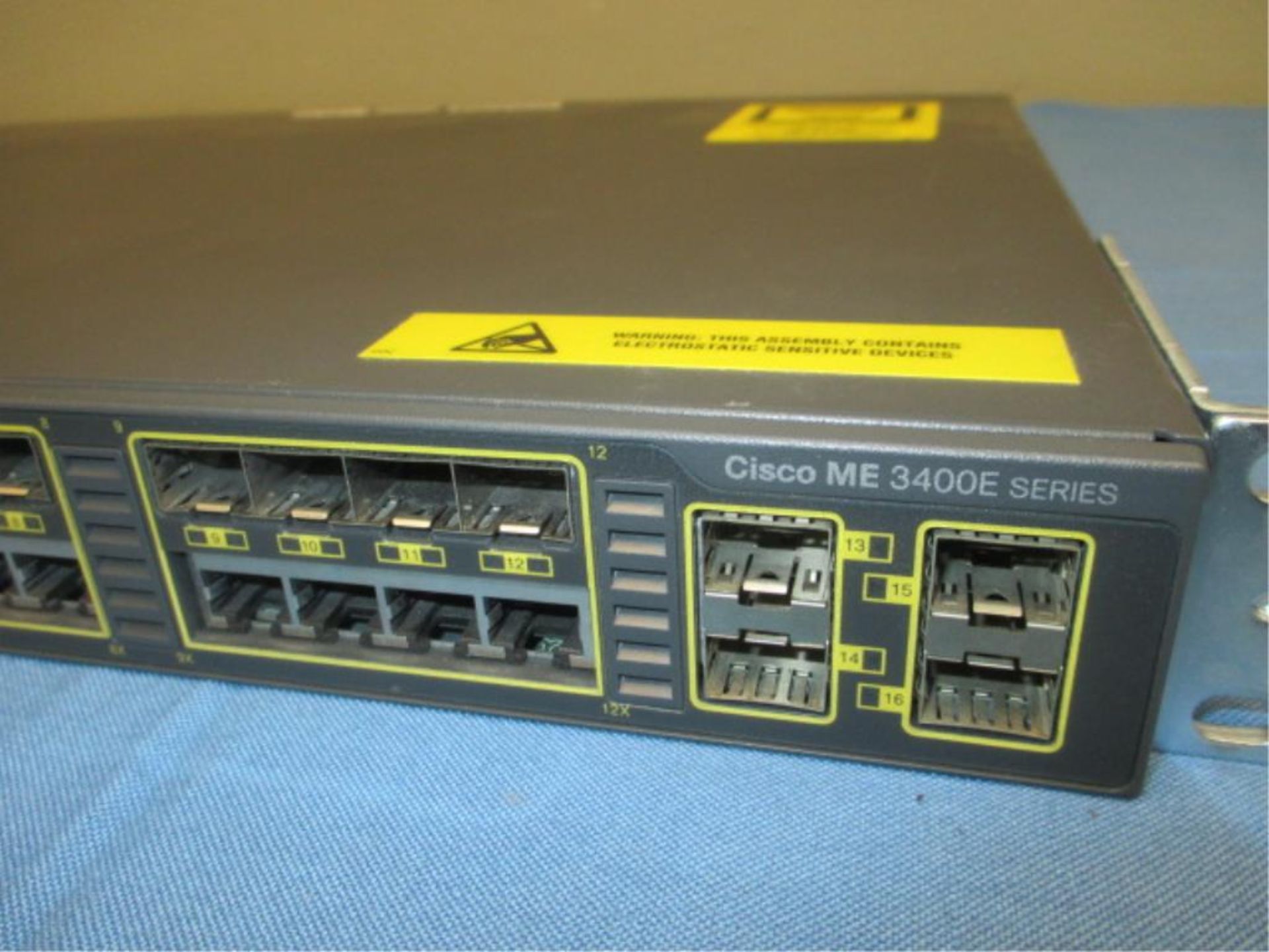 Cisco Access Switch - Image 2 of 4