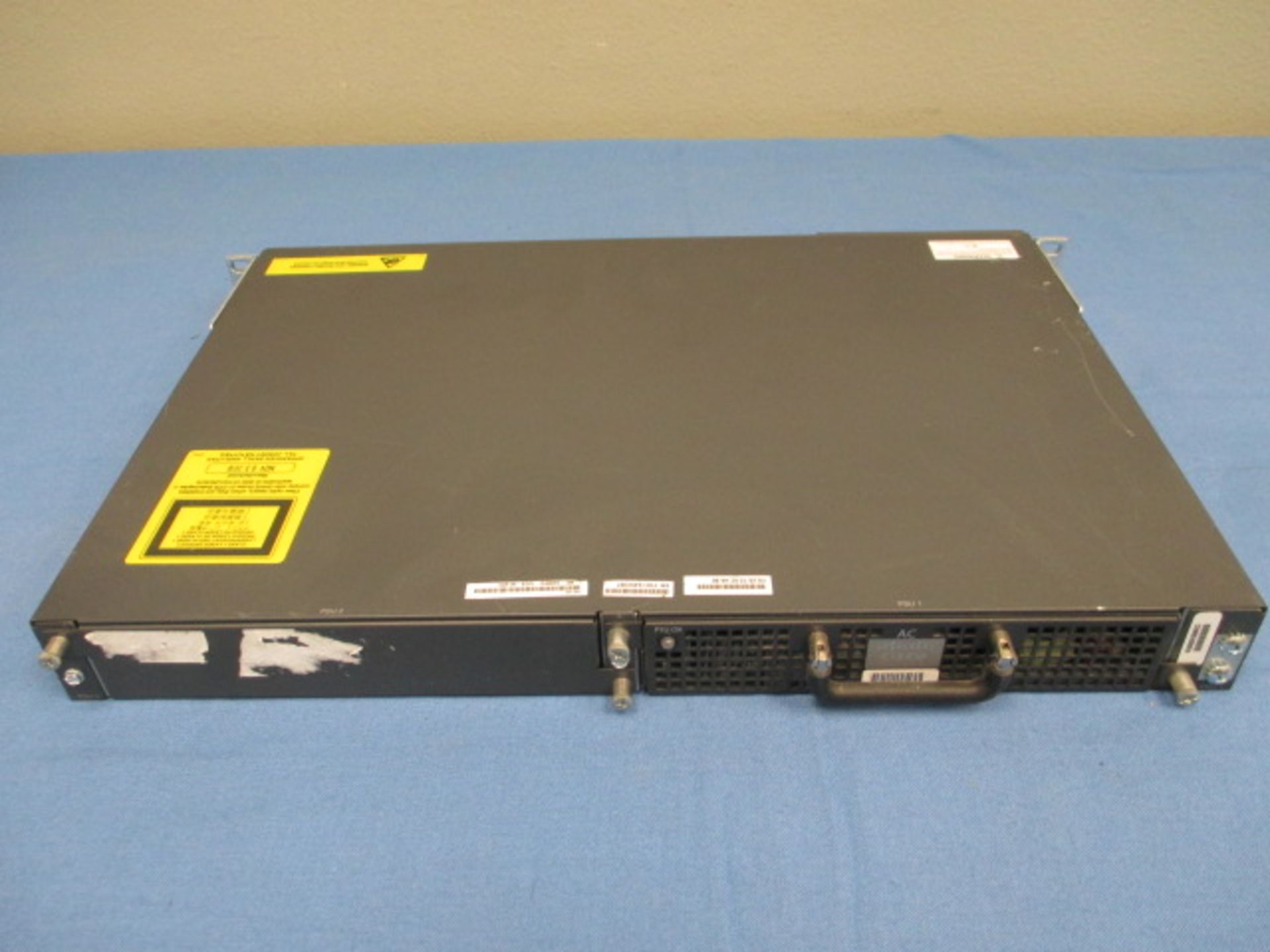 Cisco Access Switch - Image 3 of 4