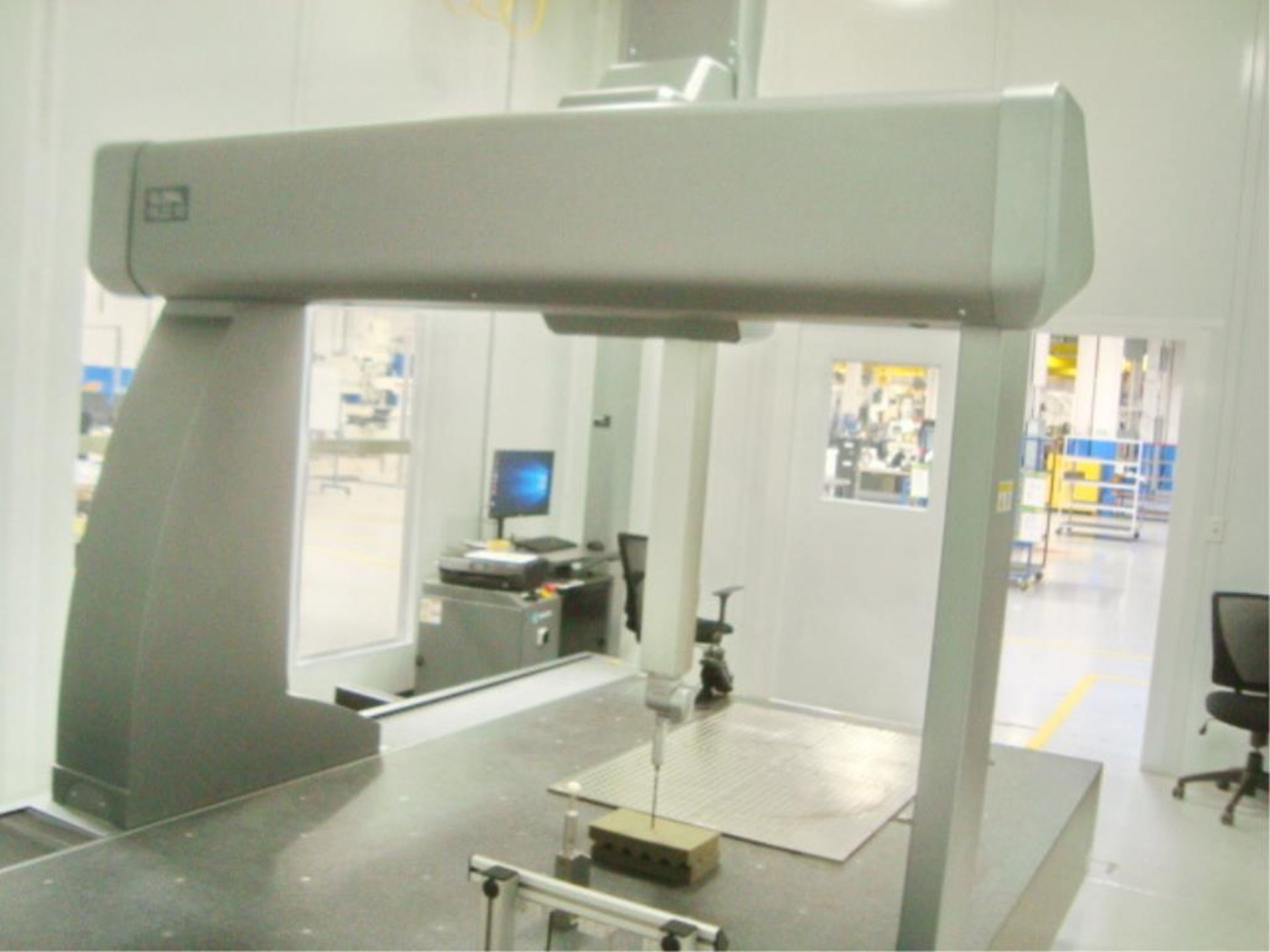 Coordinate Measuring Machine - Image 17 of 28