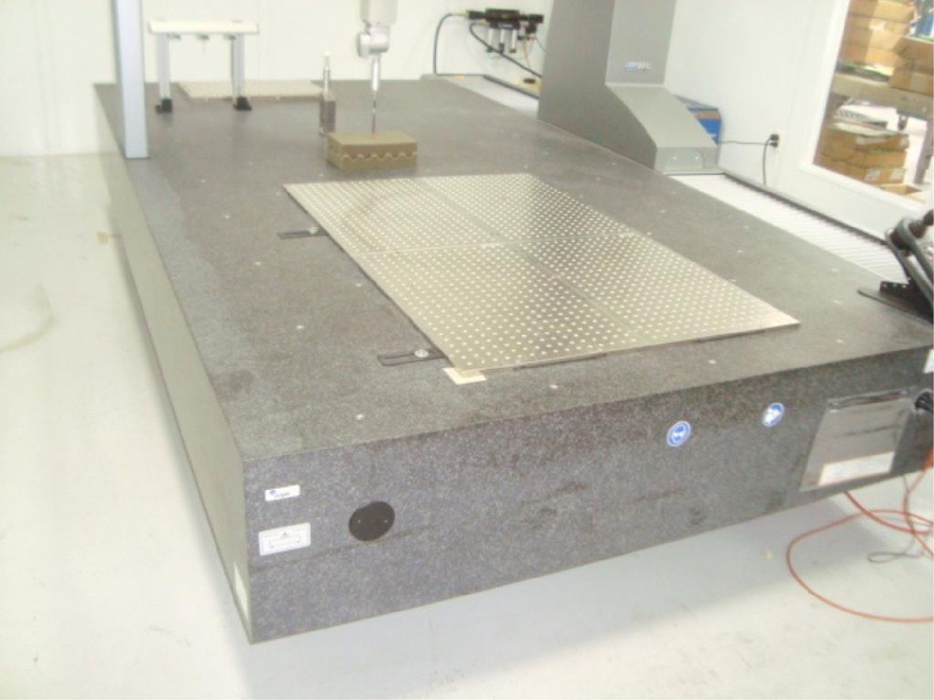 Coordinate Measuring Machine - Image 6 of 28