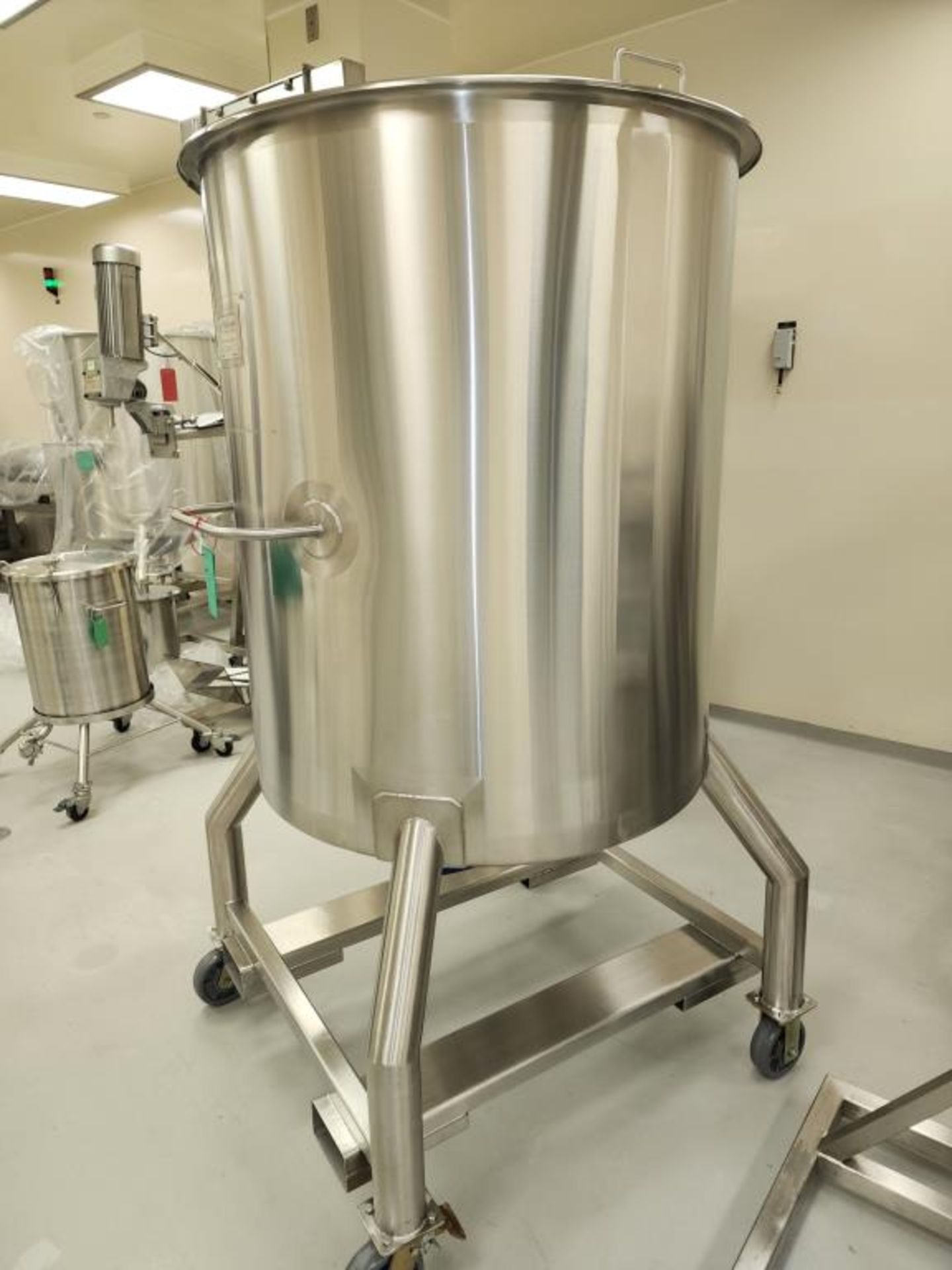 Highland Stainless Steel Tank - Image 2 of 5