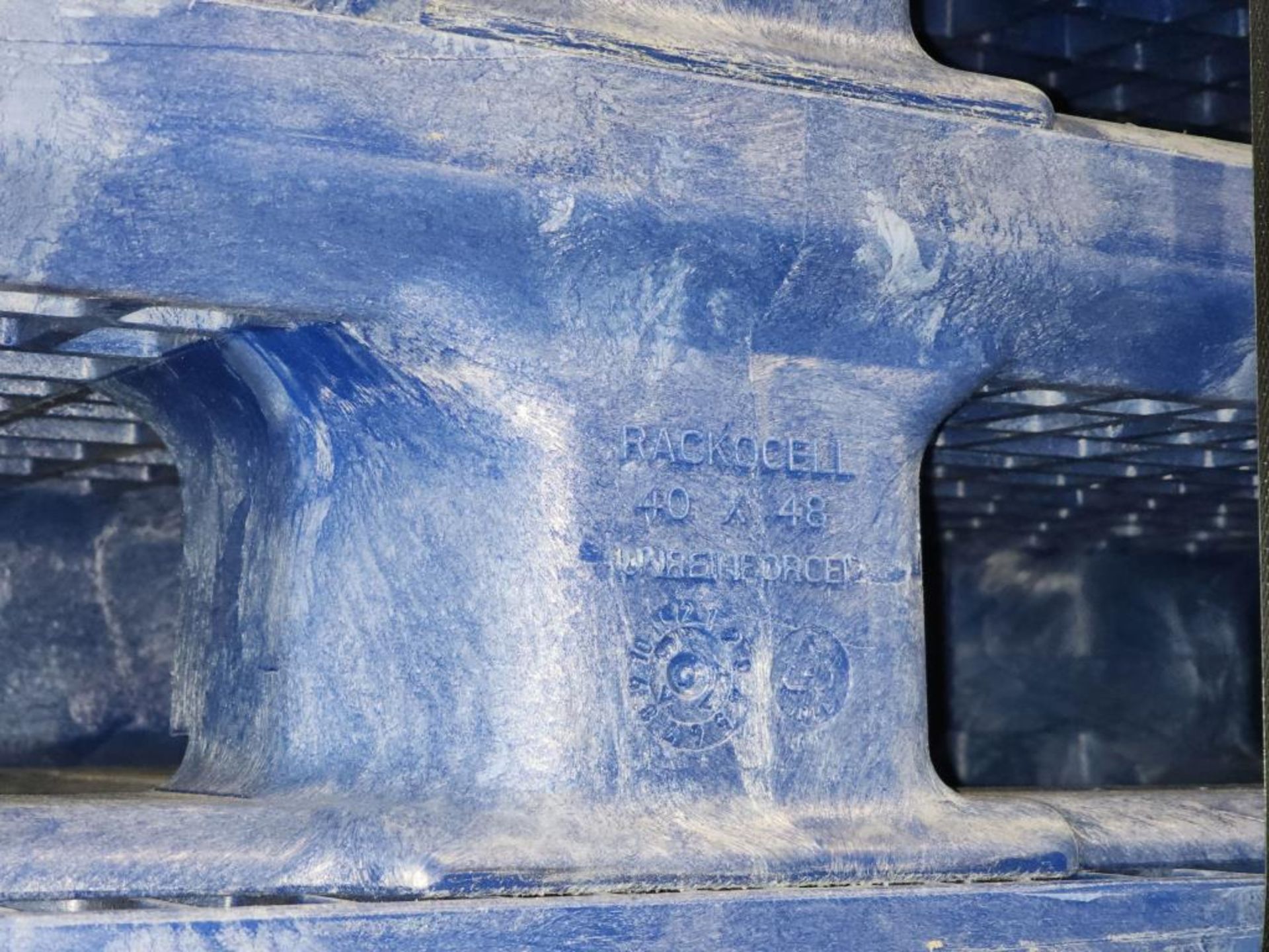 Orbis Heavy Duty Blue Plastic Skids - Image 4 of 6