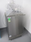 VWR Glassware Washer