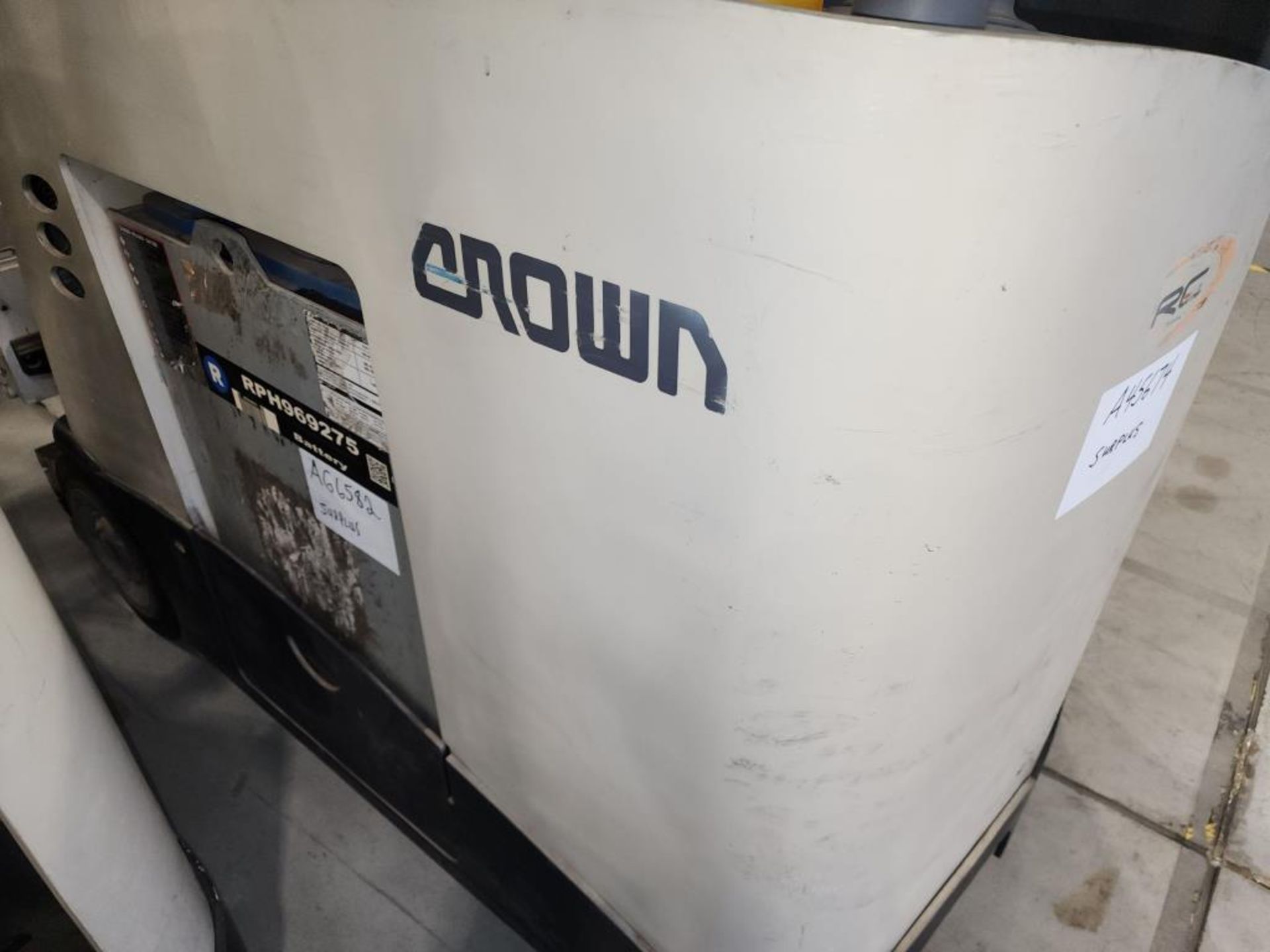 Crown Forklift Truck - Image 8 of 15