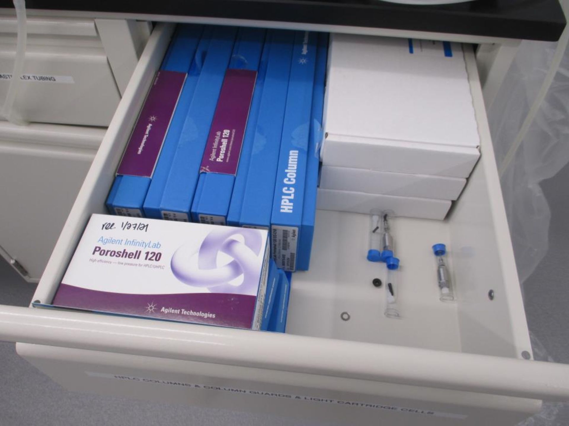 Agilent HPLC System - Image 8 of 10