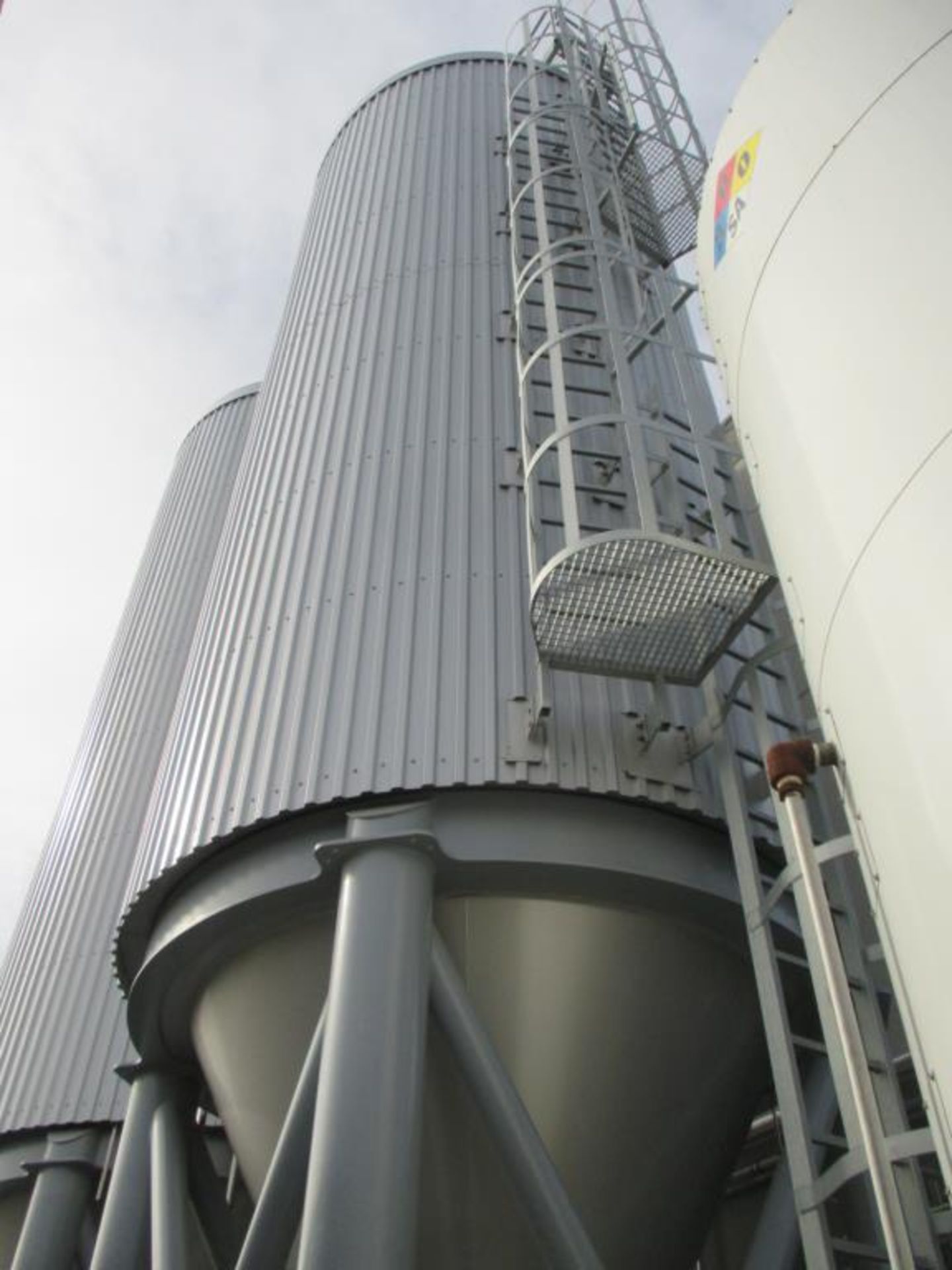 Ziemann Fermentation Towers - Image 2 of 7