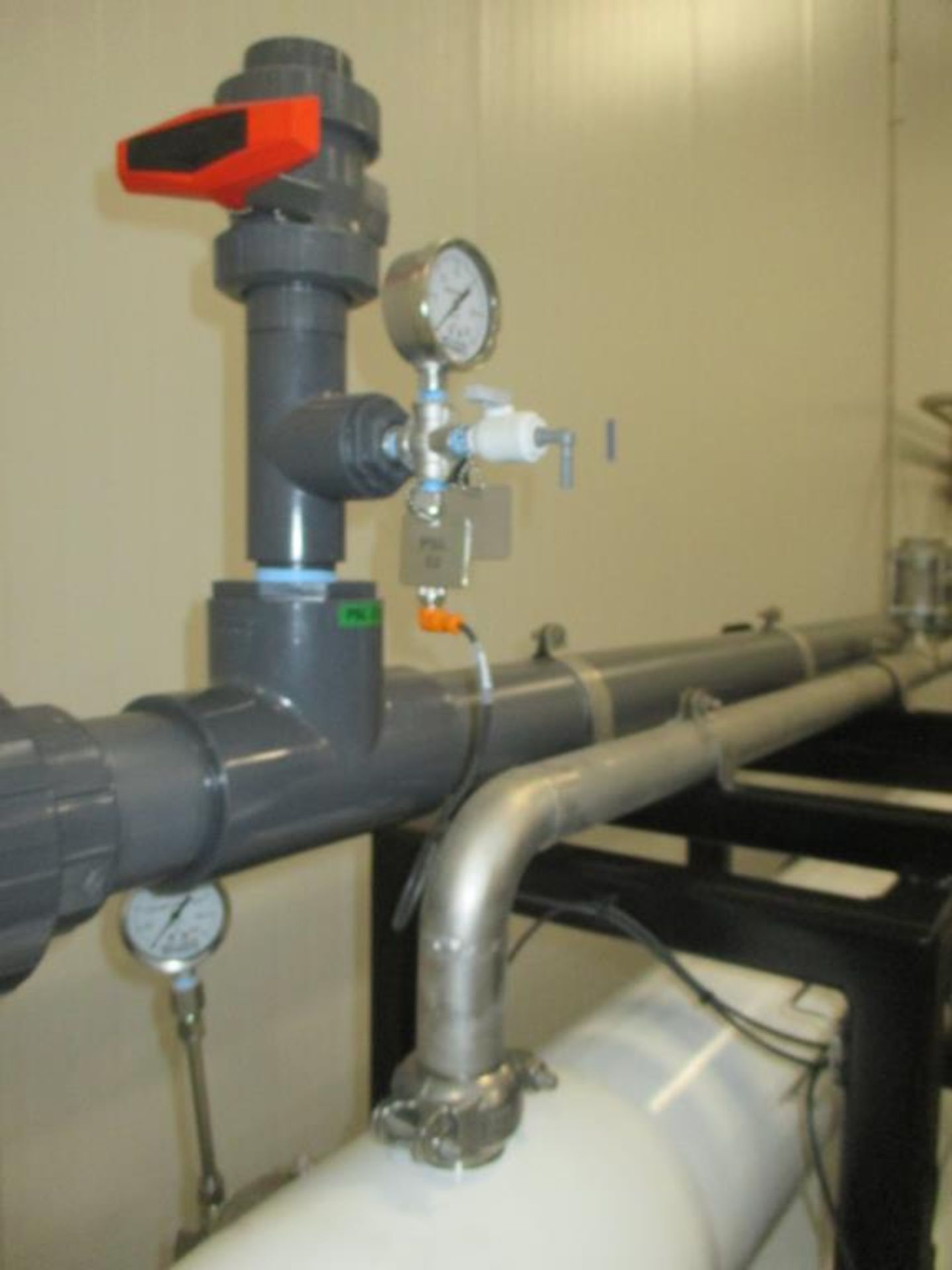 Water Works RO System - Image 5 of 12