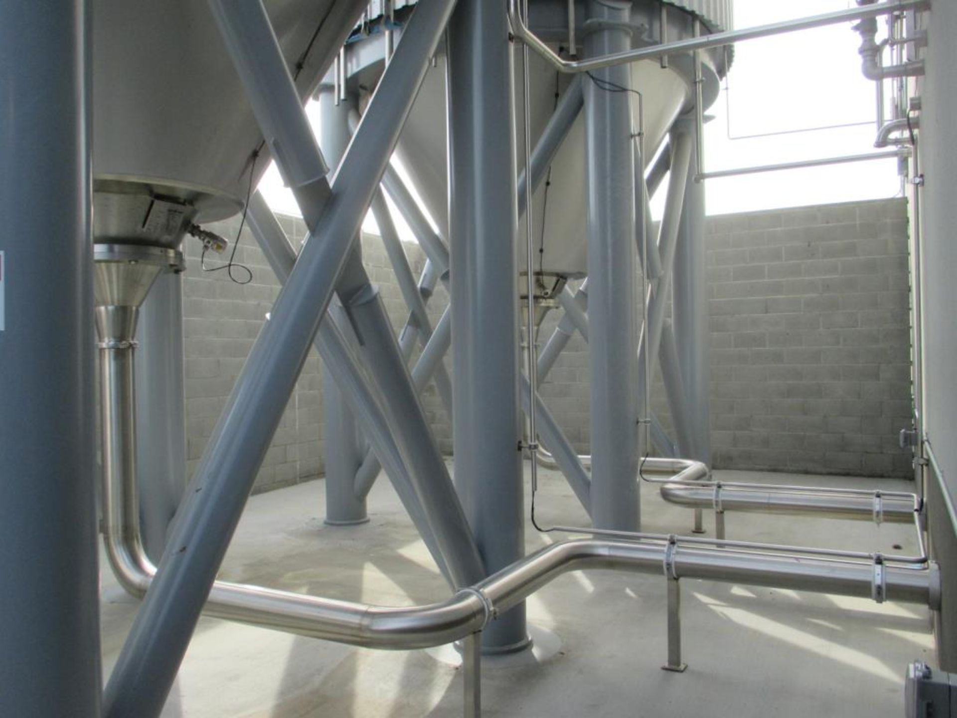 Ziemann Fermentation Towers - Image 4 of 7