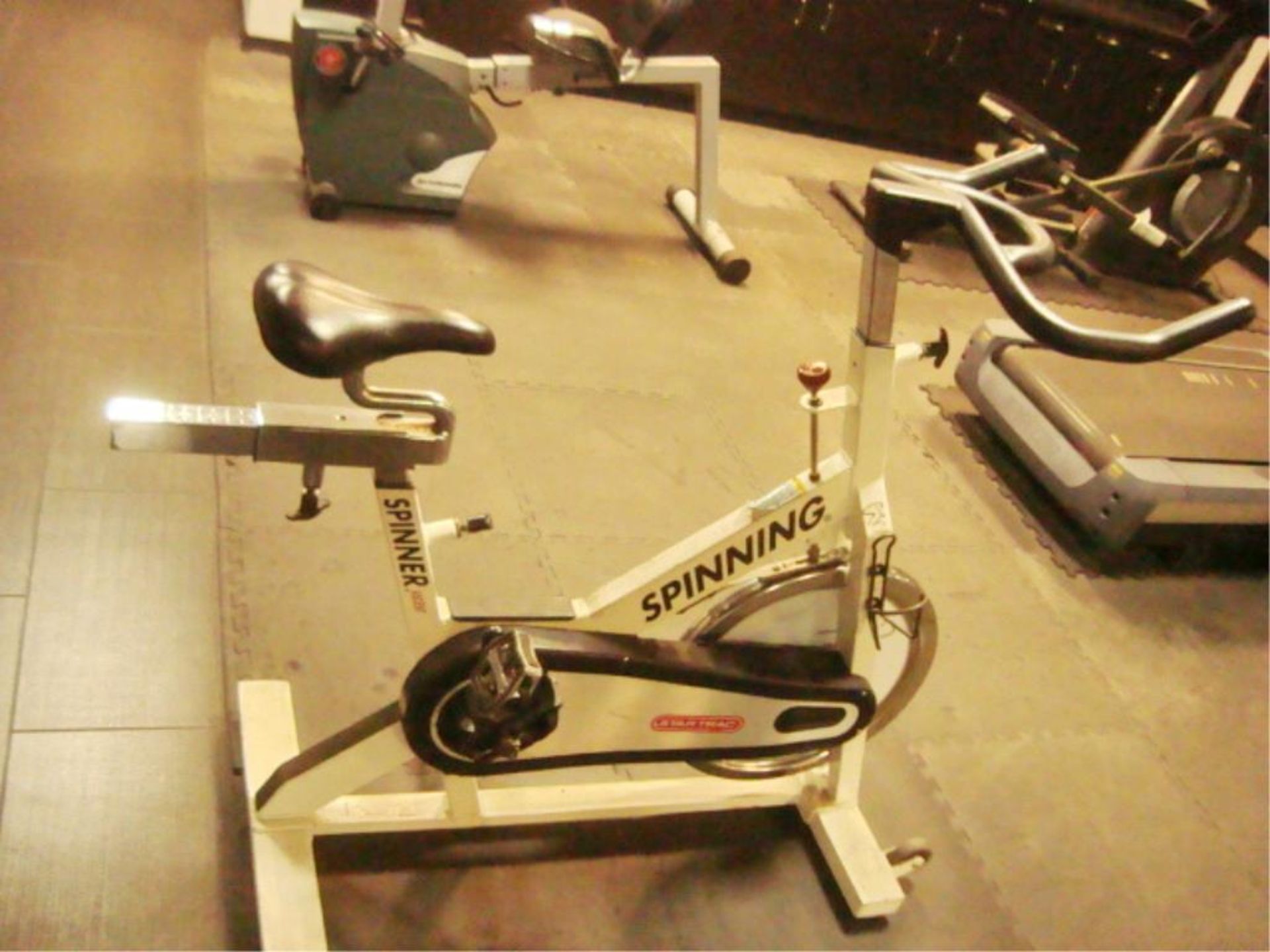 Spinning Exerciser Cycling Machine - Image 2 of 3