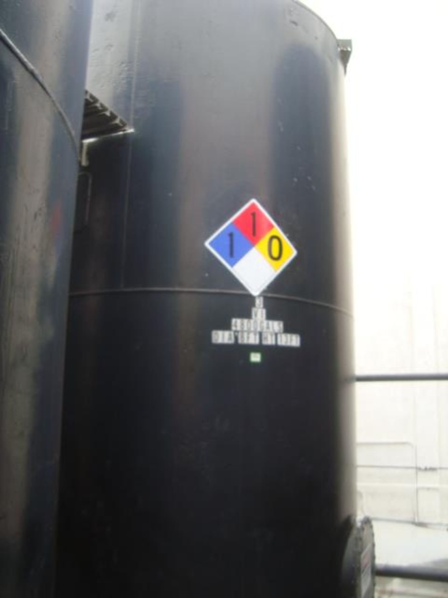 4800 Gallon Cap. Closed Top Tank - Image 8 of 8