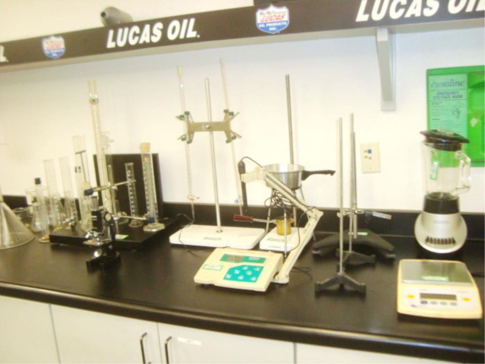 Assorted Lab Equipment