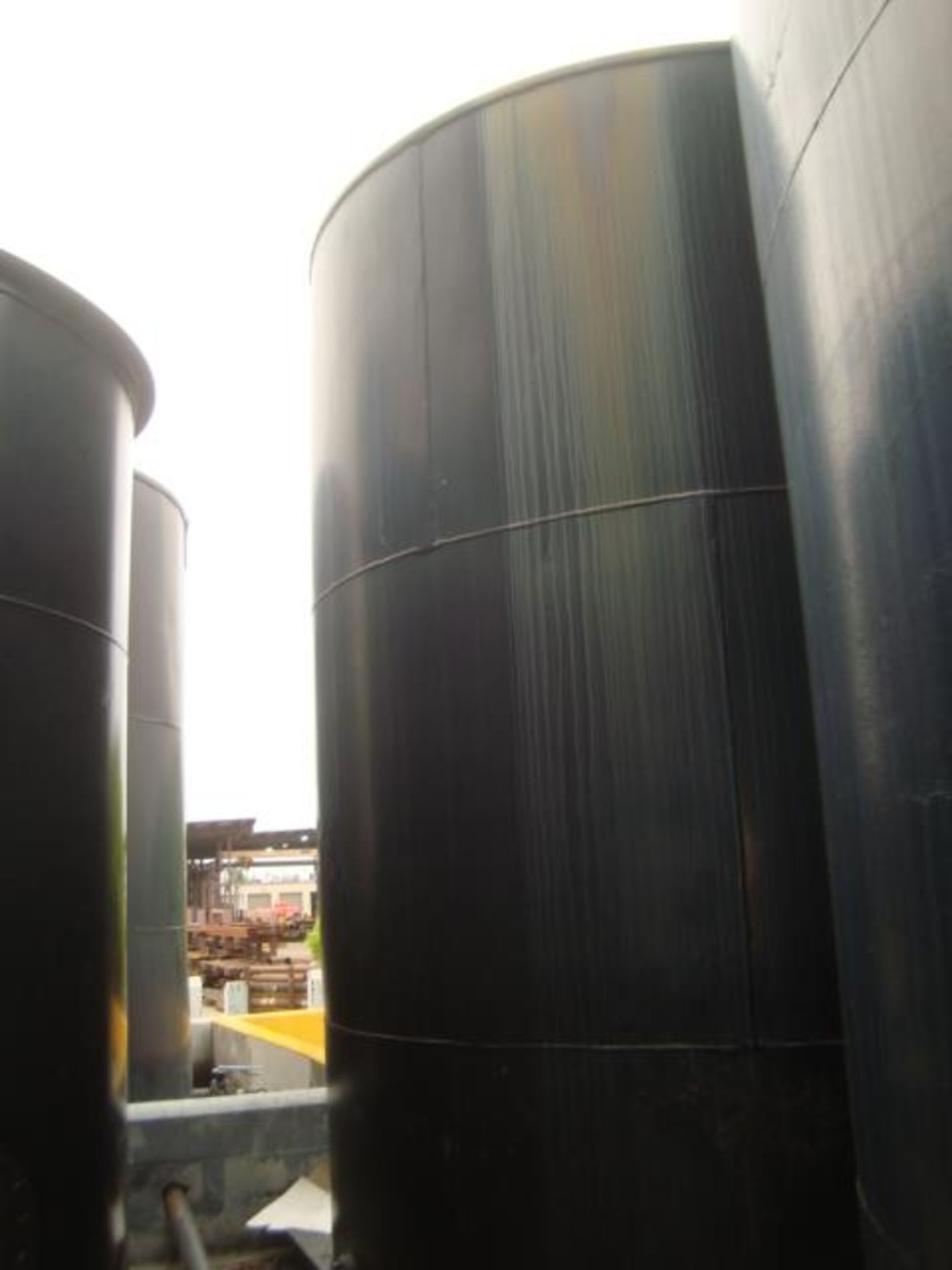 8000 Gallon Cap. Closed Top Tank - Image 8 of 11