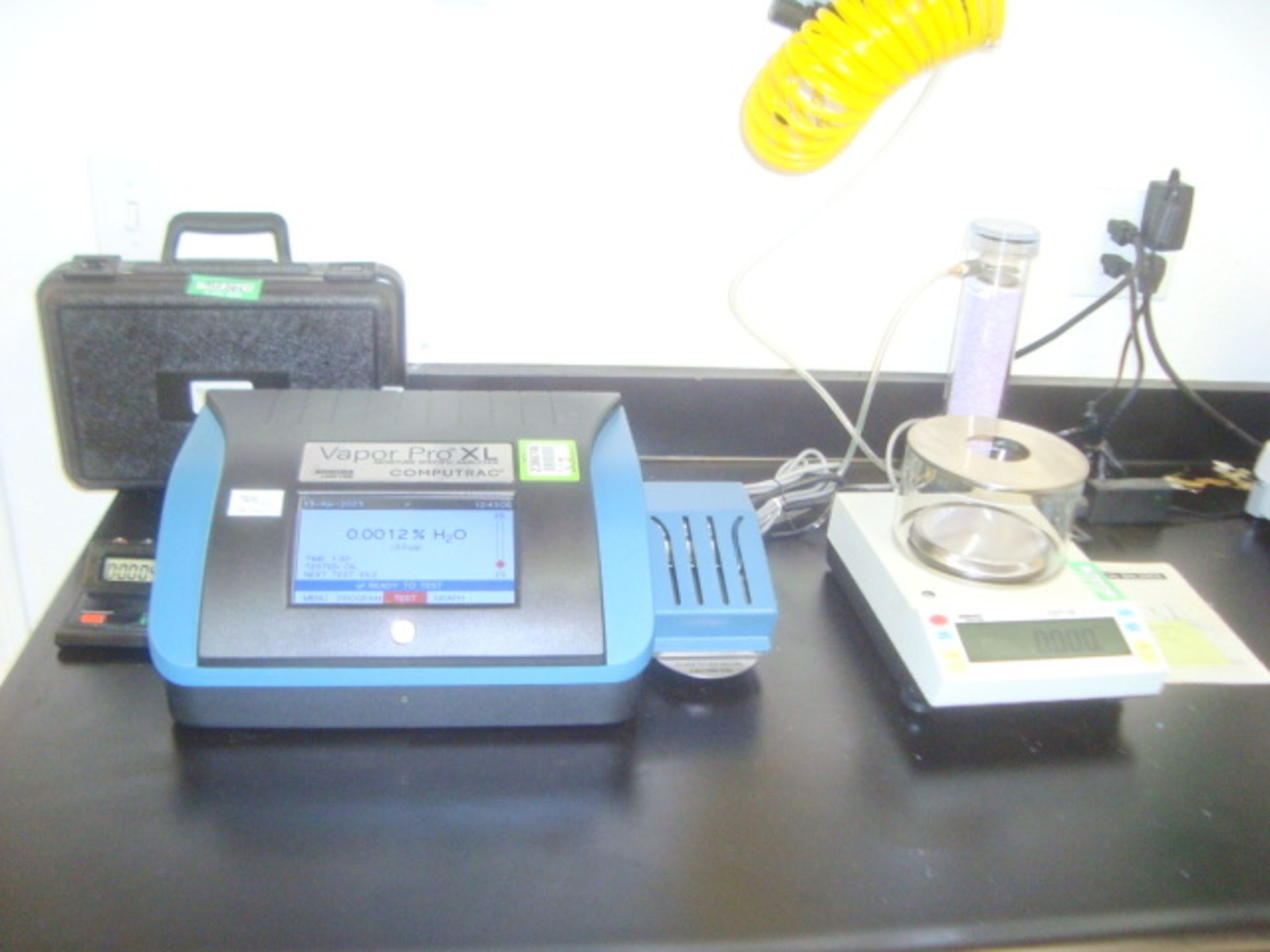 Moisture Specific Analyzer System