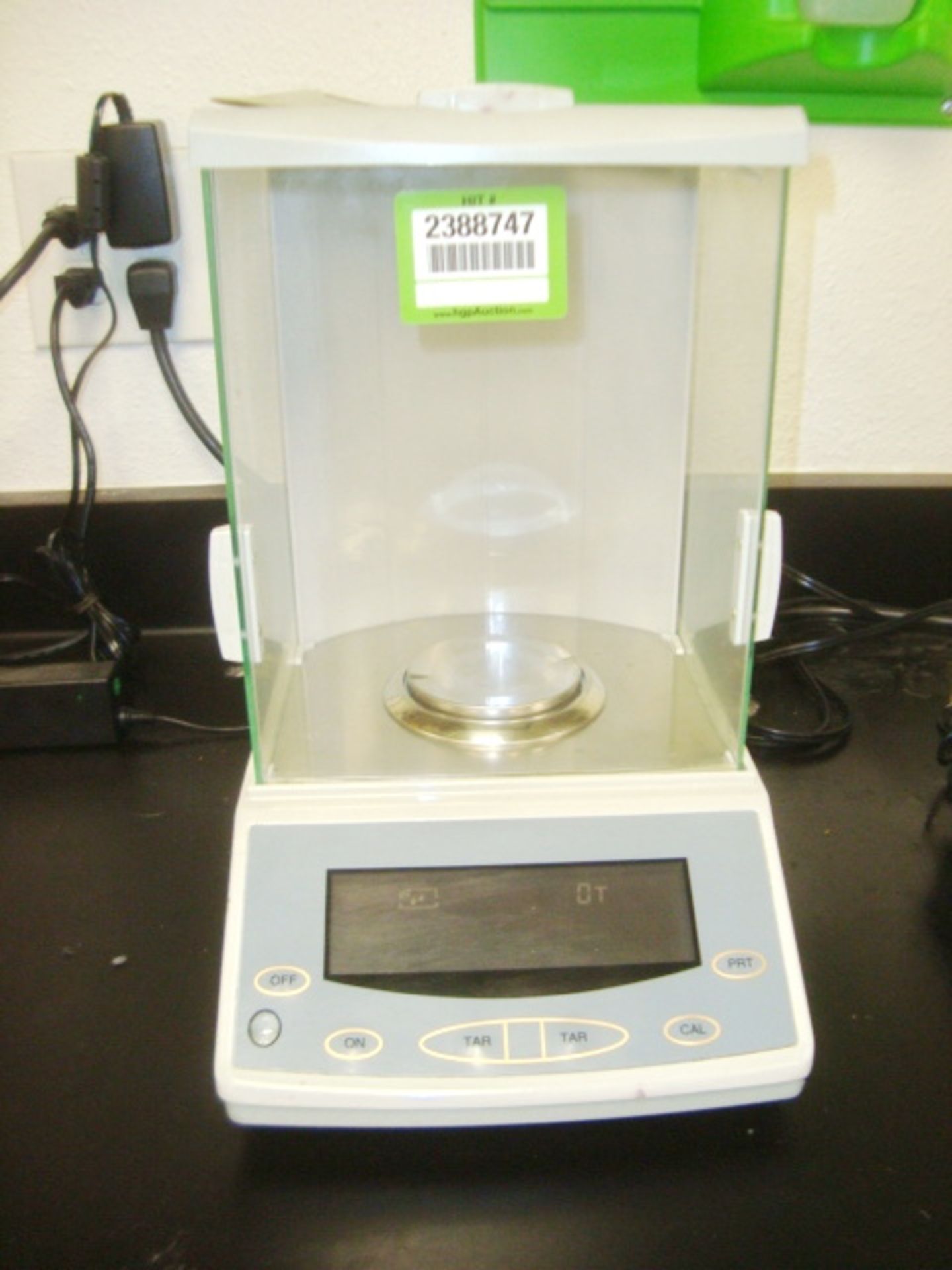 Analytical Balance, 200 g Max.