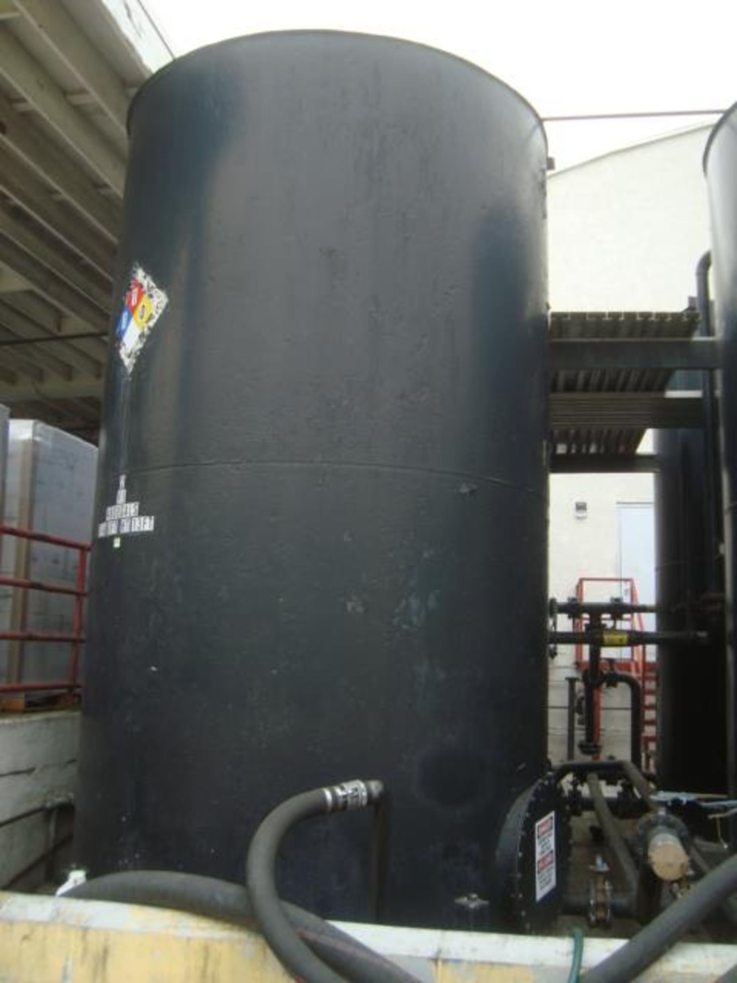 4800 Gallon Cap. Closed Top Tank