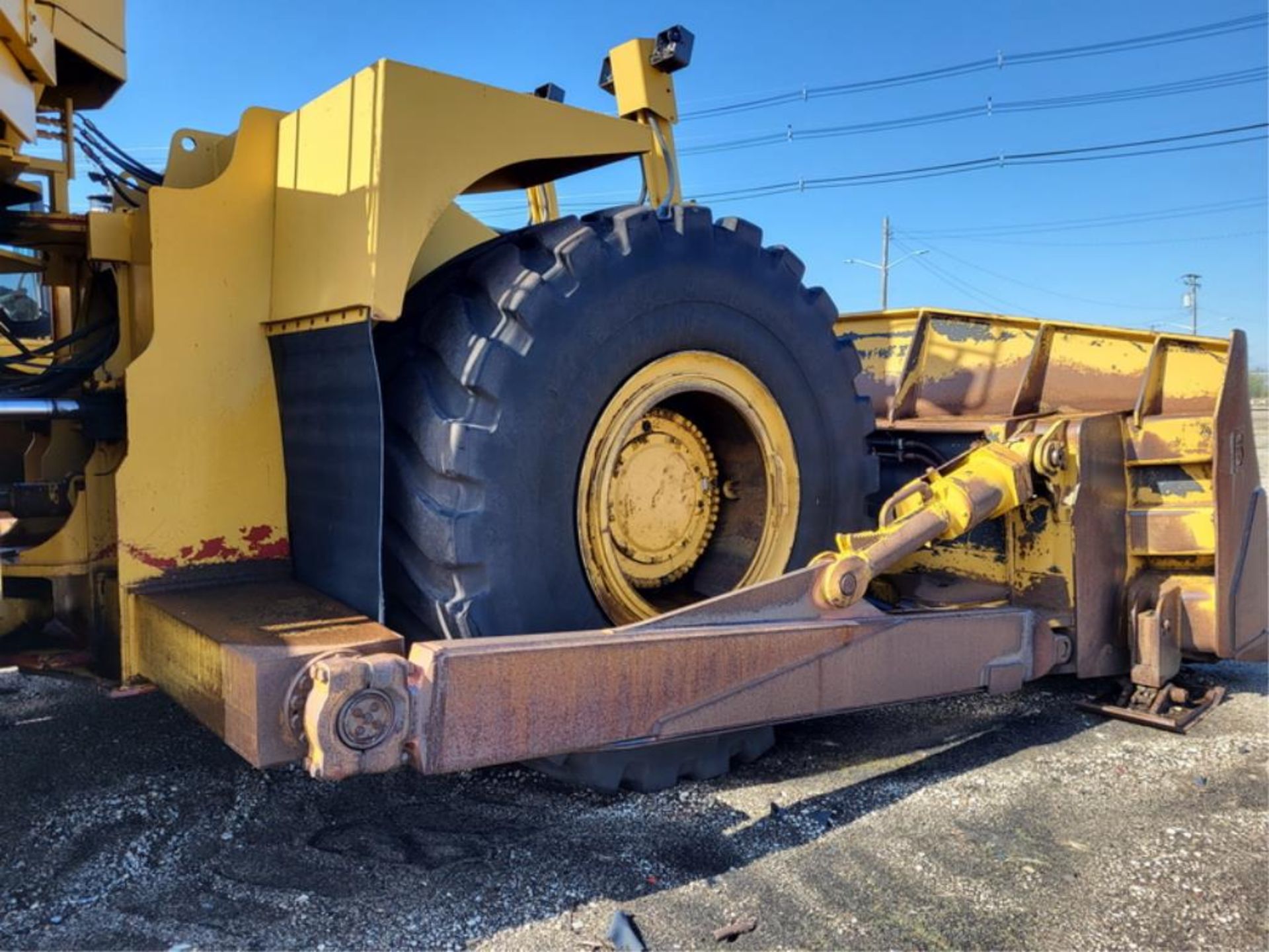 Caterpillar Wheel Dozer - Image 6 of 11