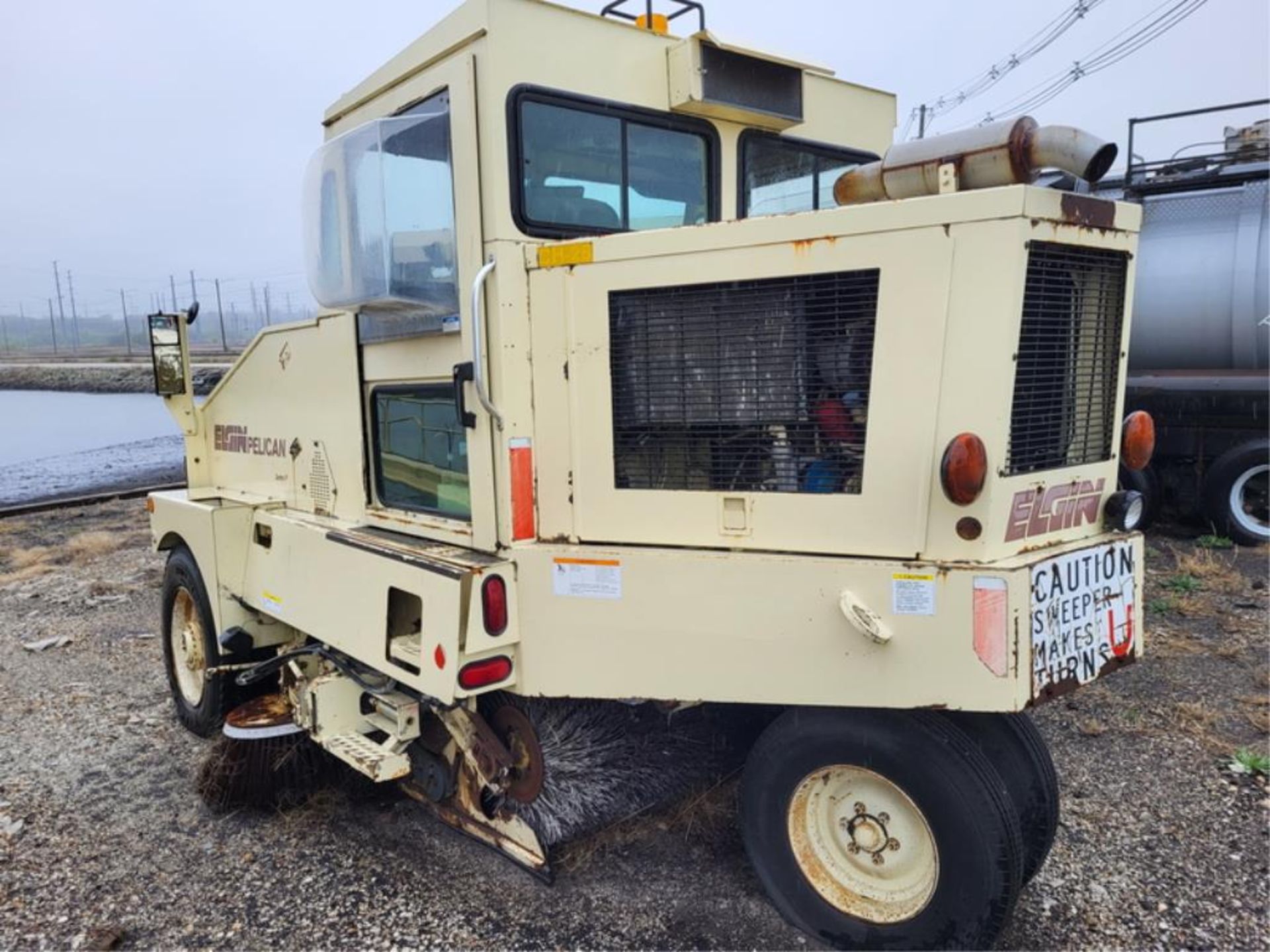 Elgin Street Sweeper - For Parts Only - Image 3 of 8