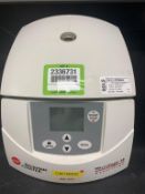 Beckman Coulter Centrifuge