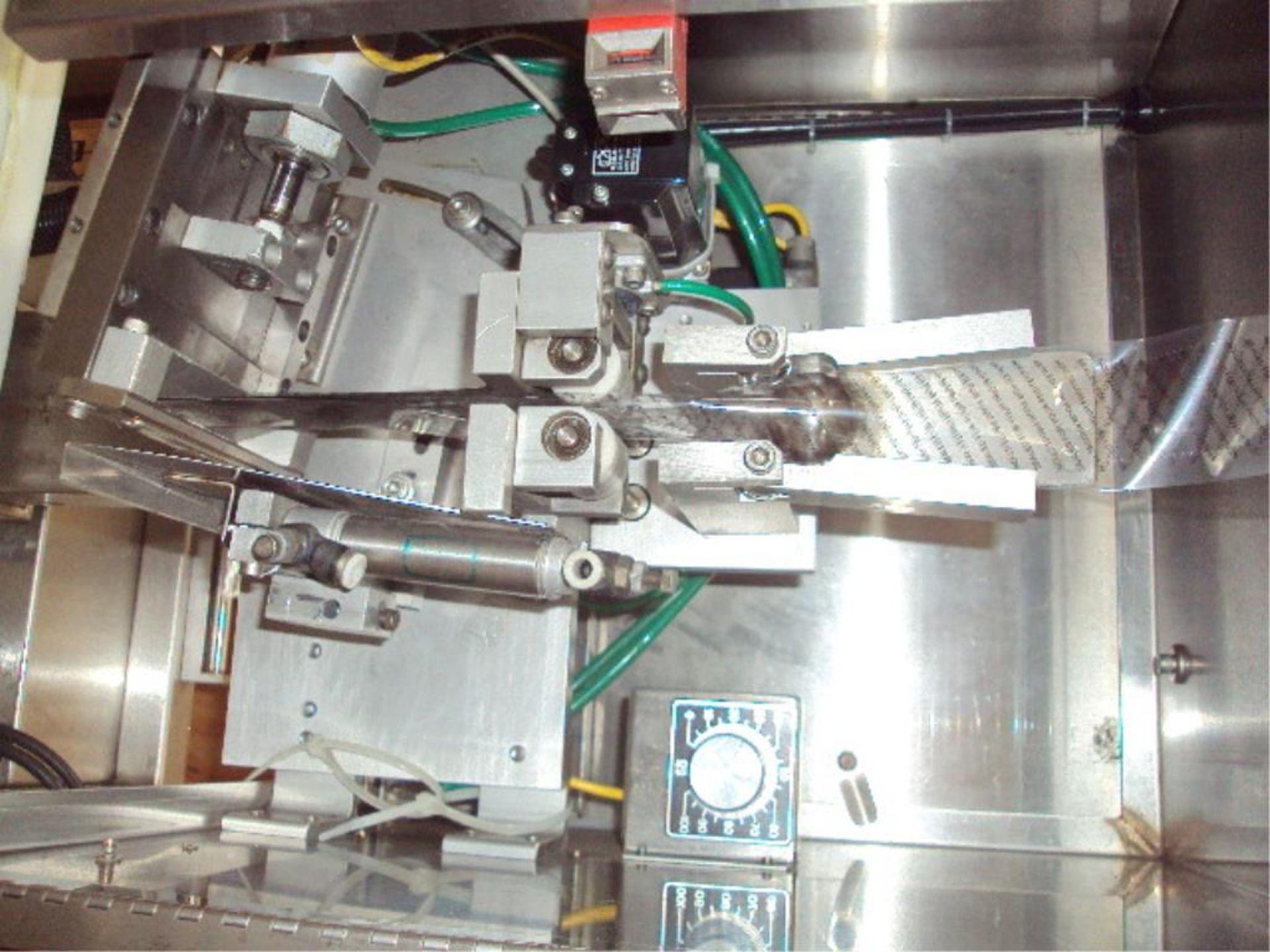 Autocapsealer & Shrink Band Machine - Image 3 of 8