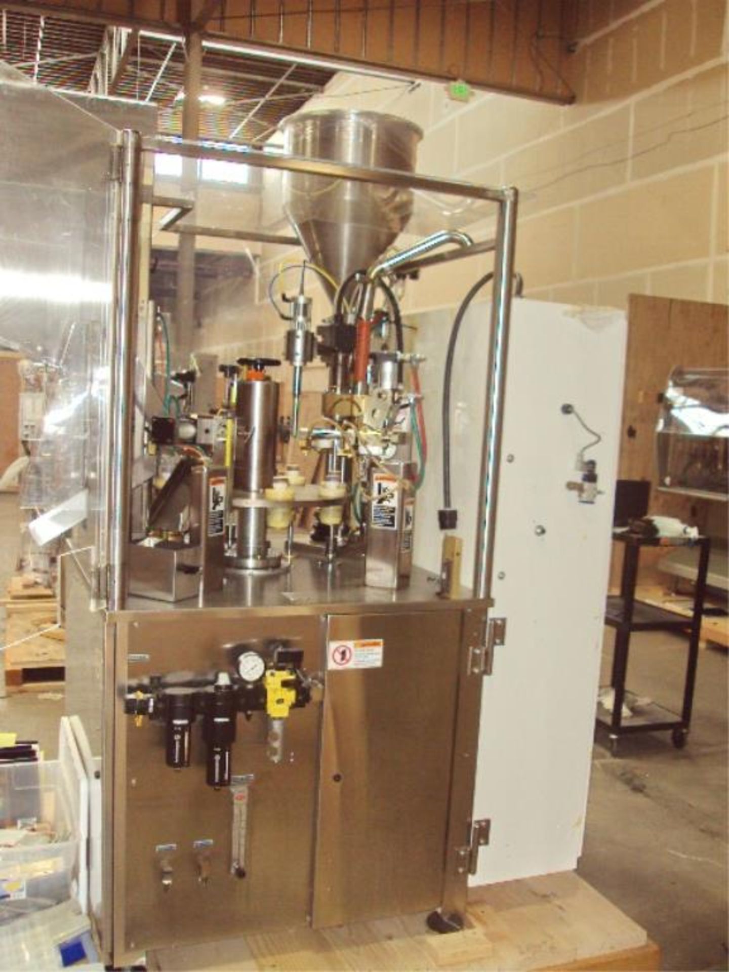 Fully Automatic Tube Filling & Sealing Machine - Image 5 of 17