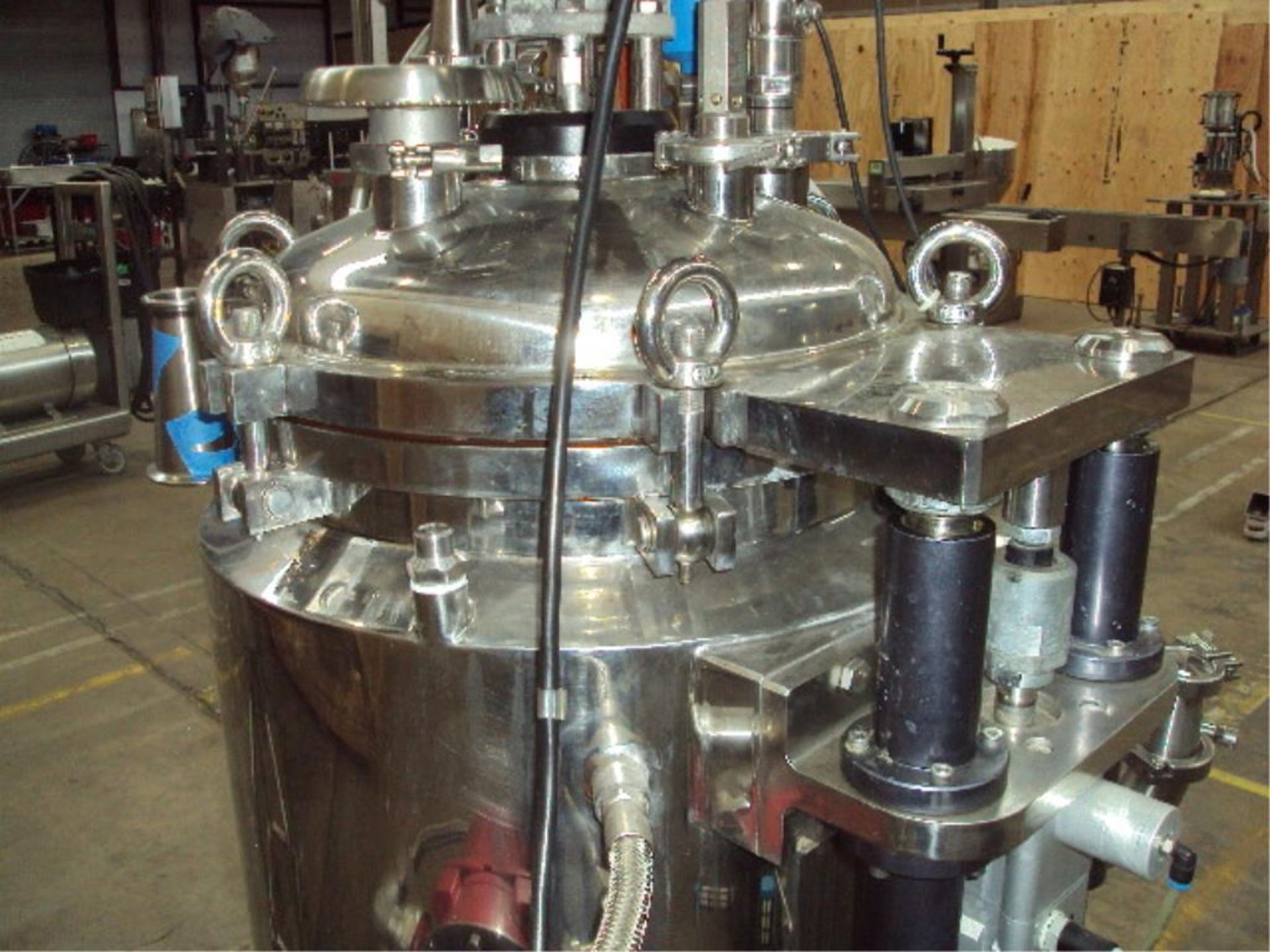 79-Liter Stainless Steel Reactor Tank - Image 9 of 11