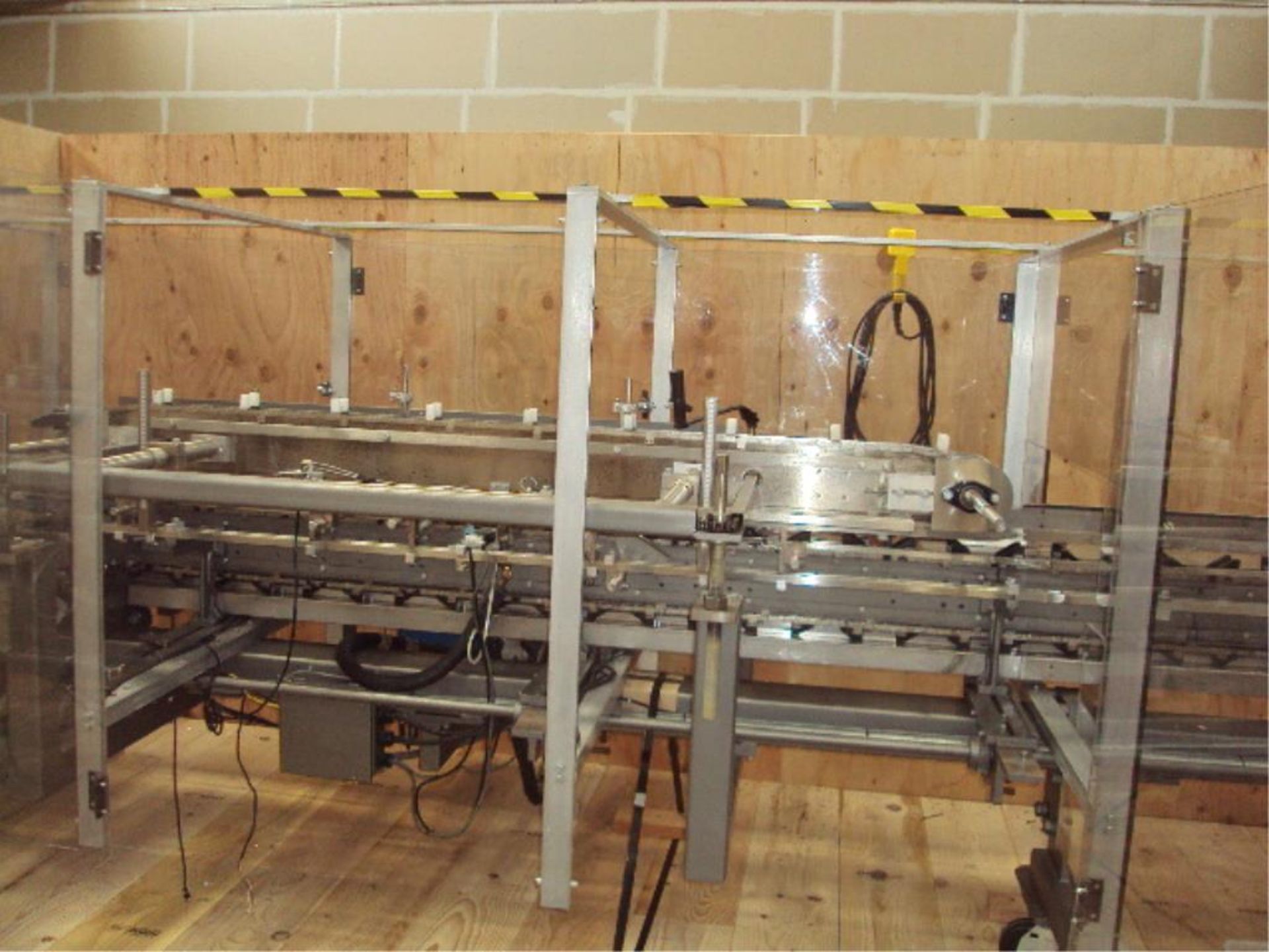 Semi-Automatic Horizontal Glue Cartoner Machine - Image 14 of 23