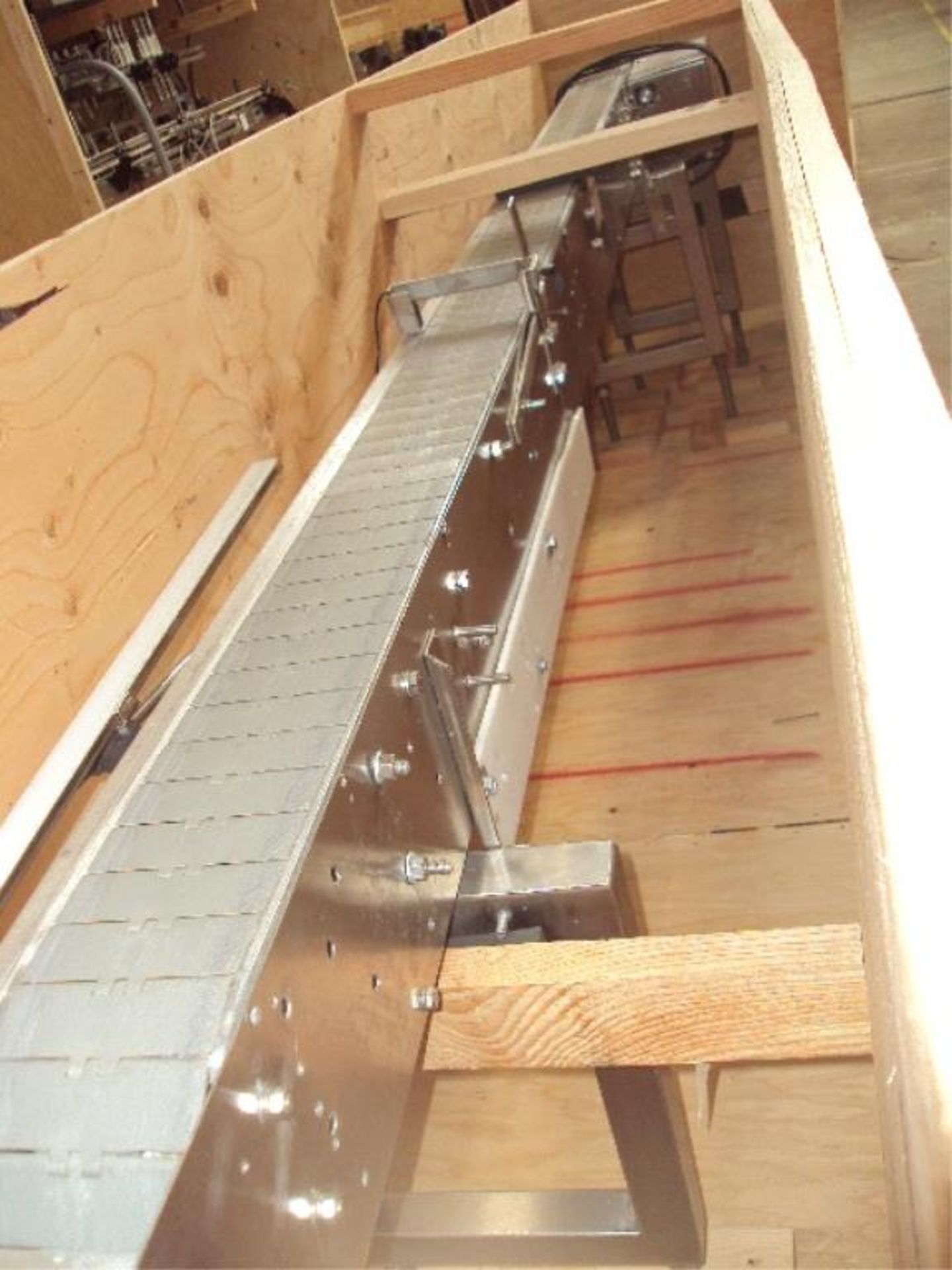 10' ft. x 4.5" in. Powered Flex Link Conveyor - Image 2 of 8