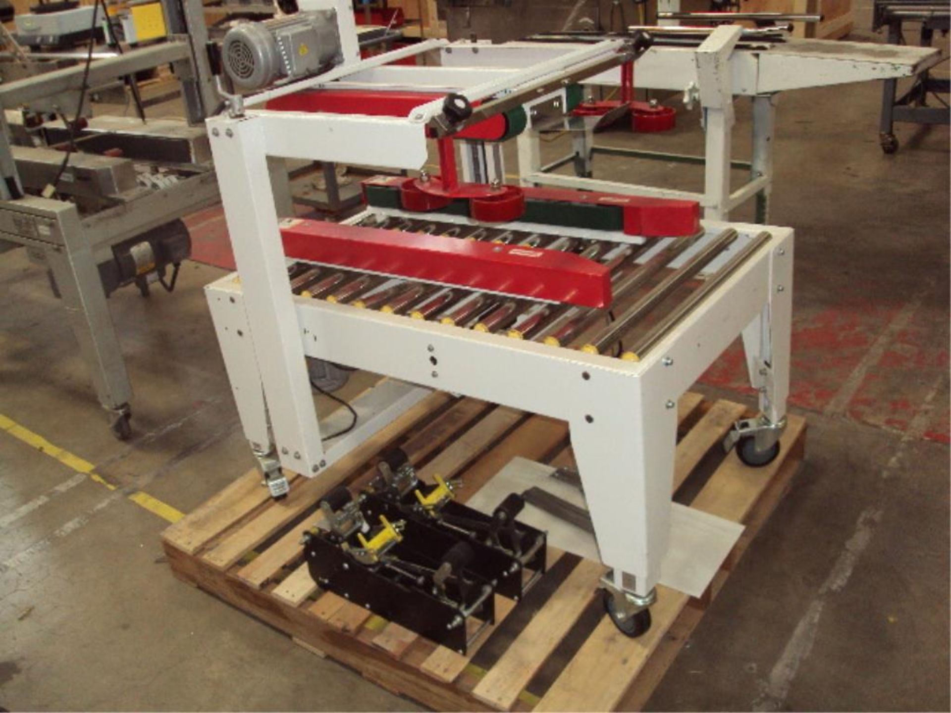 Mobile Carton Sealer Machine - Image 5 of 9