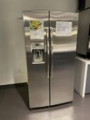 GE PSE26K Side by Side Refrigerator