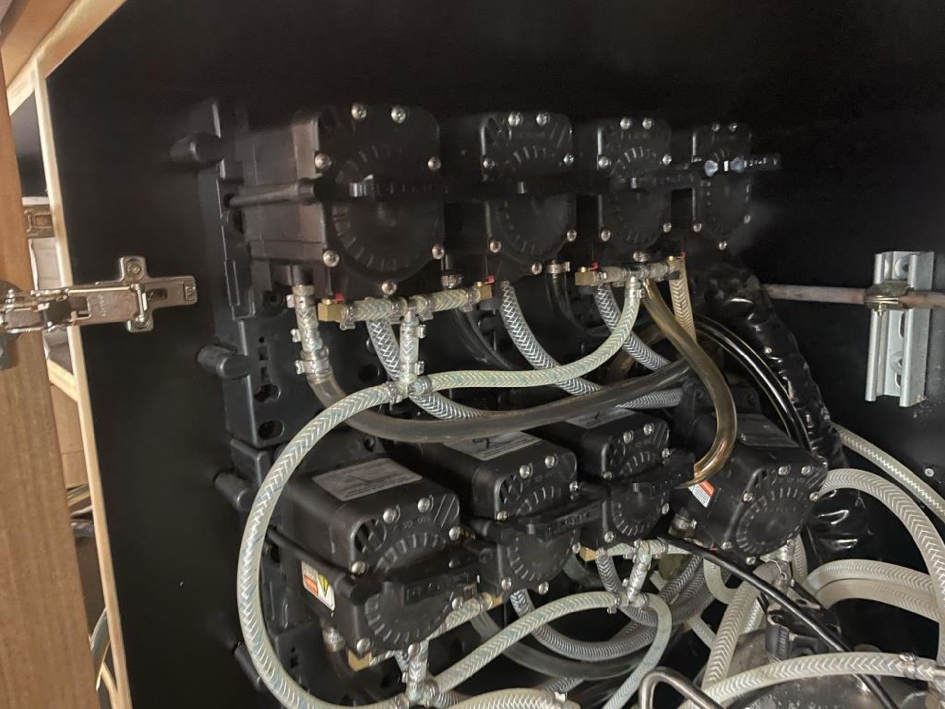 Twitter Bird Cornelius ED-250-BC Ice Drink Dispenser - Image 7 of 7