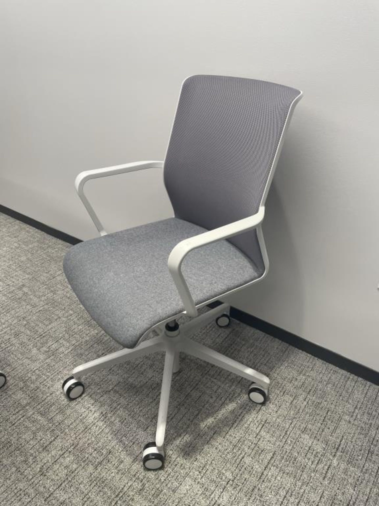 Conference Room Desk & Chairs - Image 6 of 6